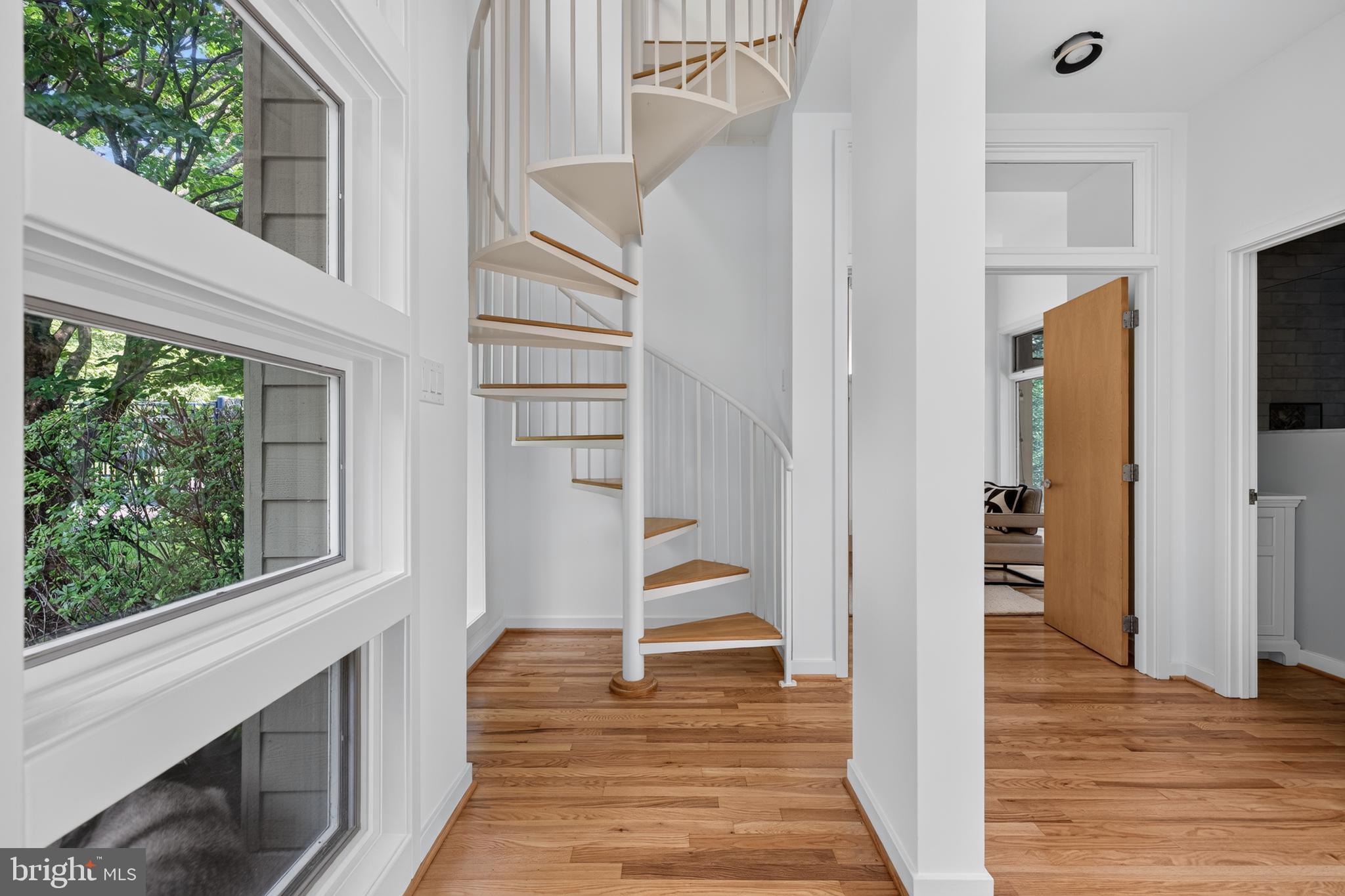 14301 POPLAR HILL
