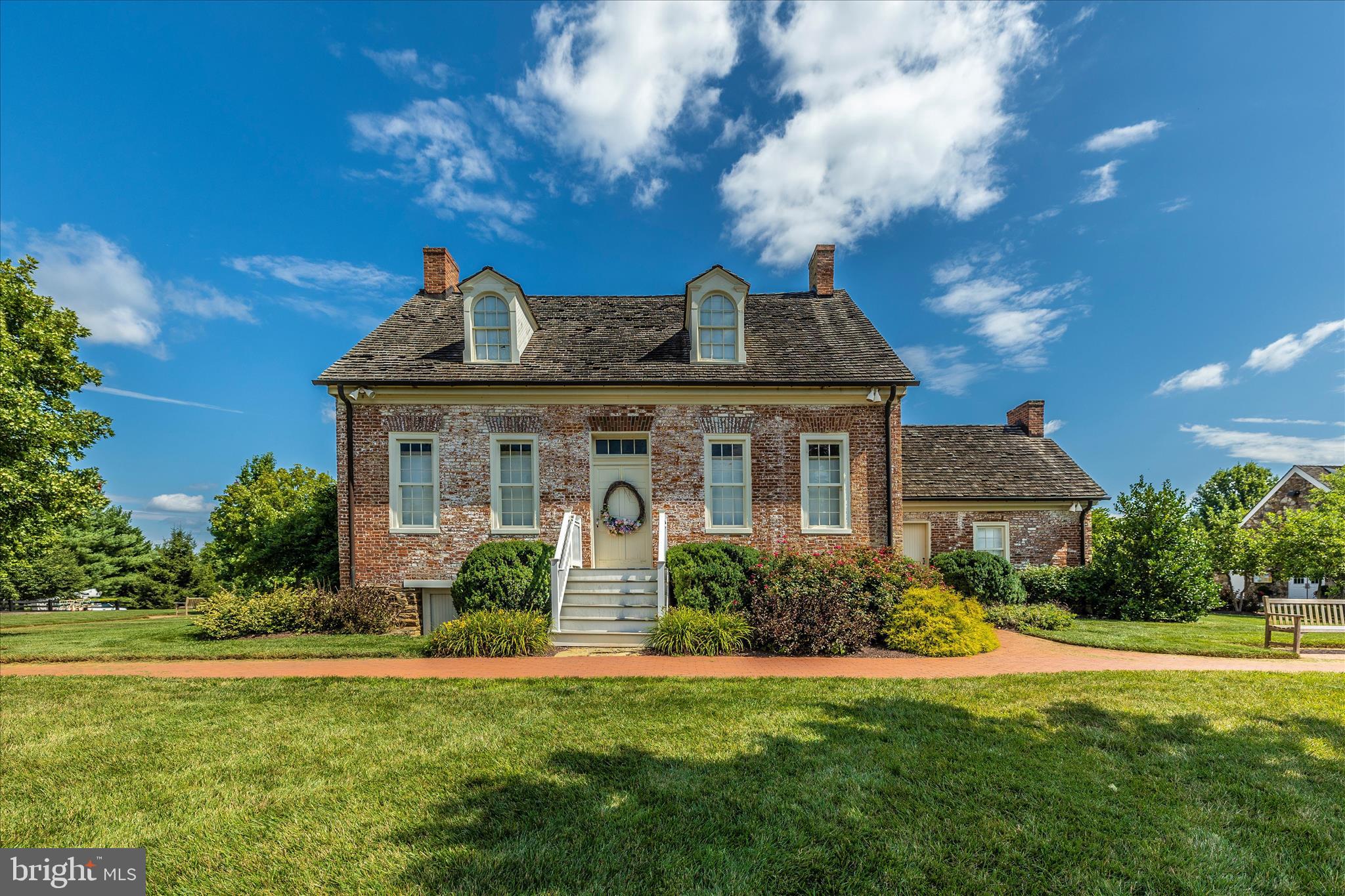 VILLAGES OF URBANA - Residential
