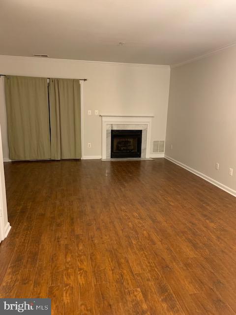 MANORS AT MCNAIR FARMS - Residential Lease