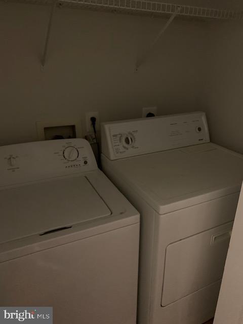 MANORS AT MCNAIR FARMS - Residential Lease