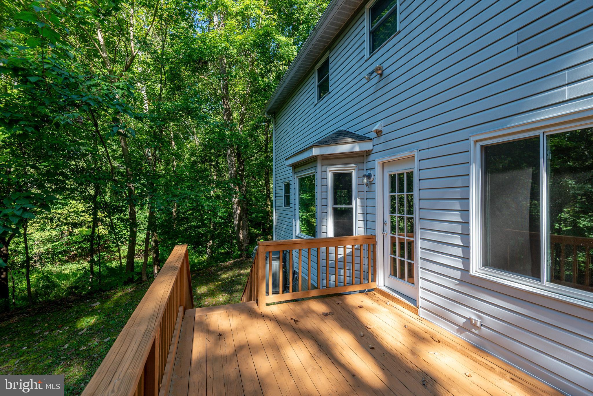 WHITE SANDS - Residential Lease