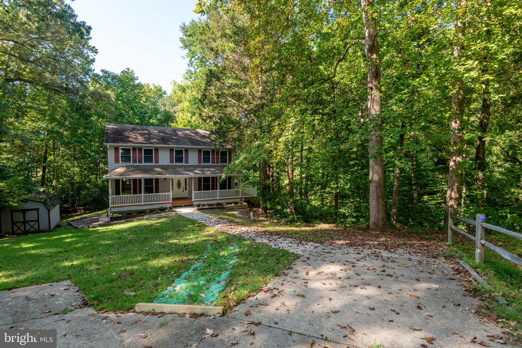 WHITE SANDS - Residential Lease