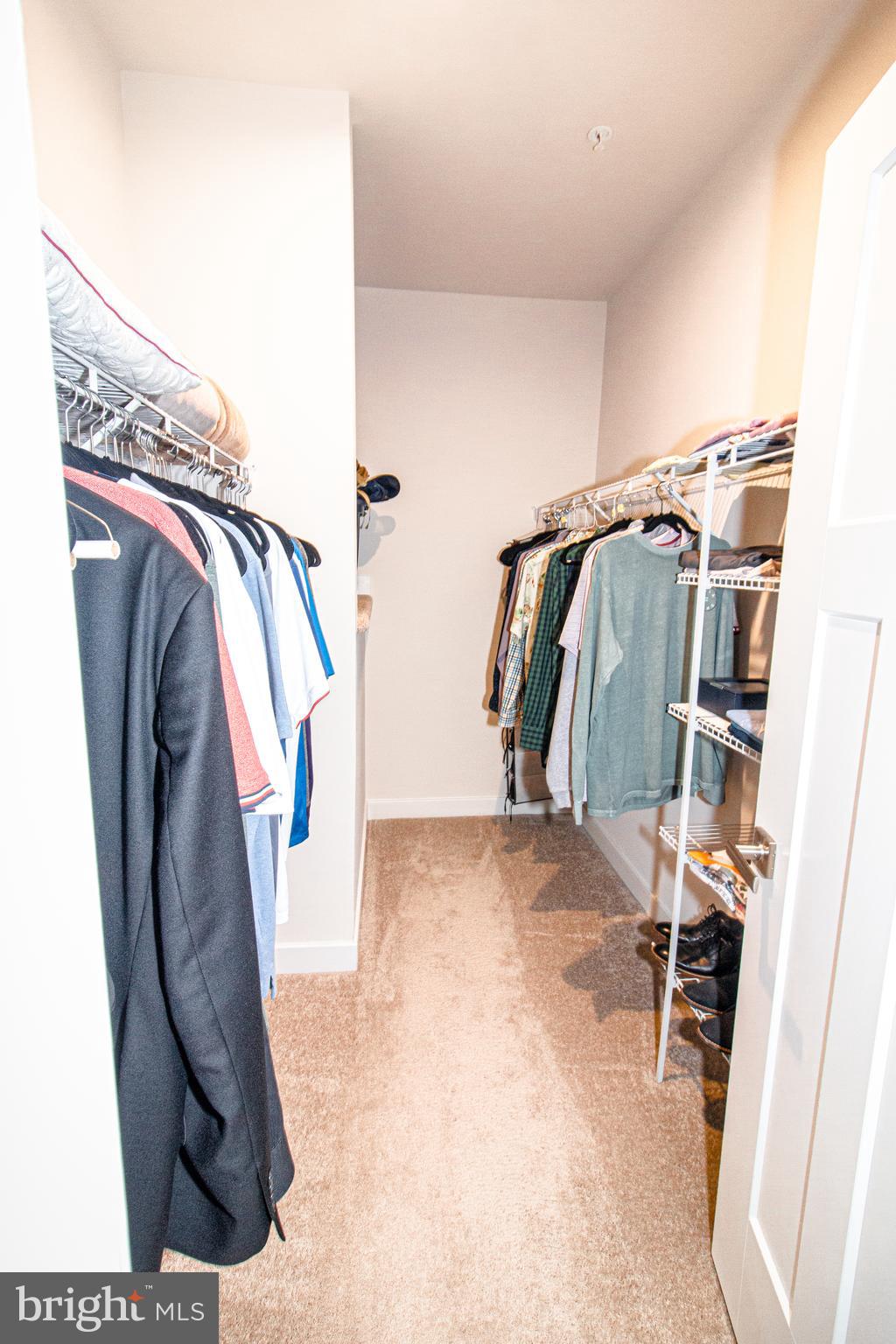 OAKDALE VILLAGE - Residential Lease