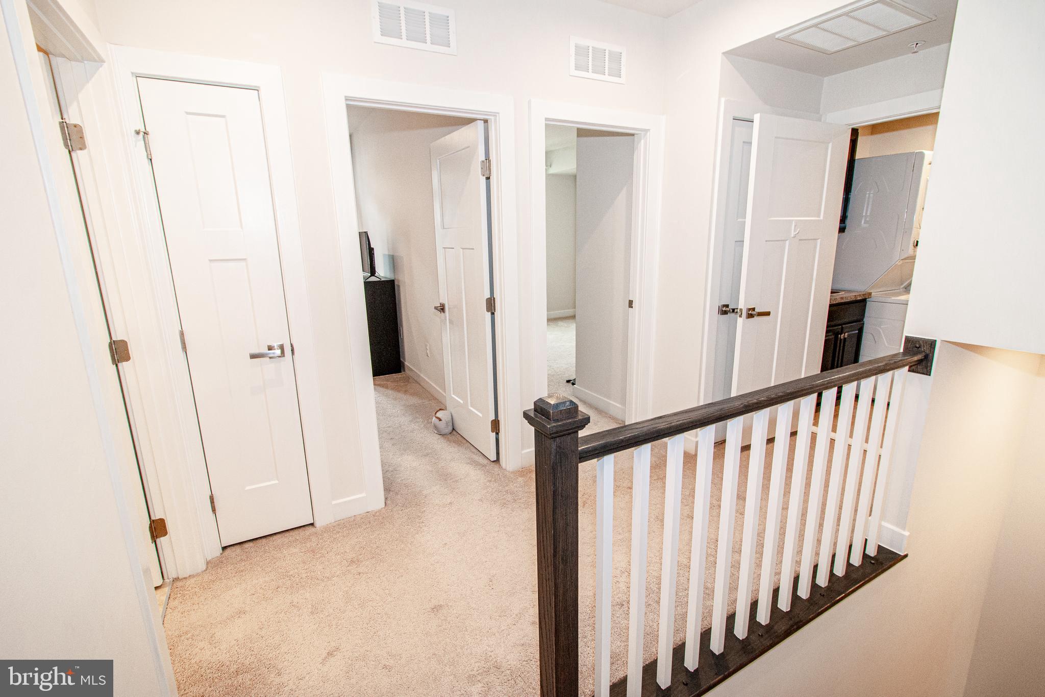 OAKDALE VILLAGE - Residential Lease