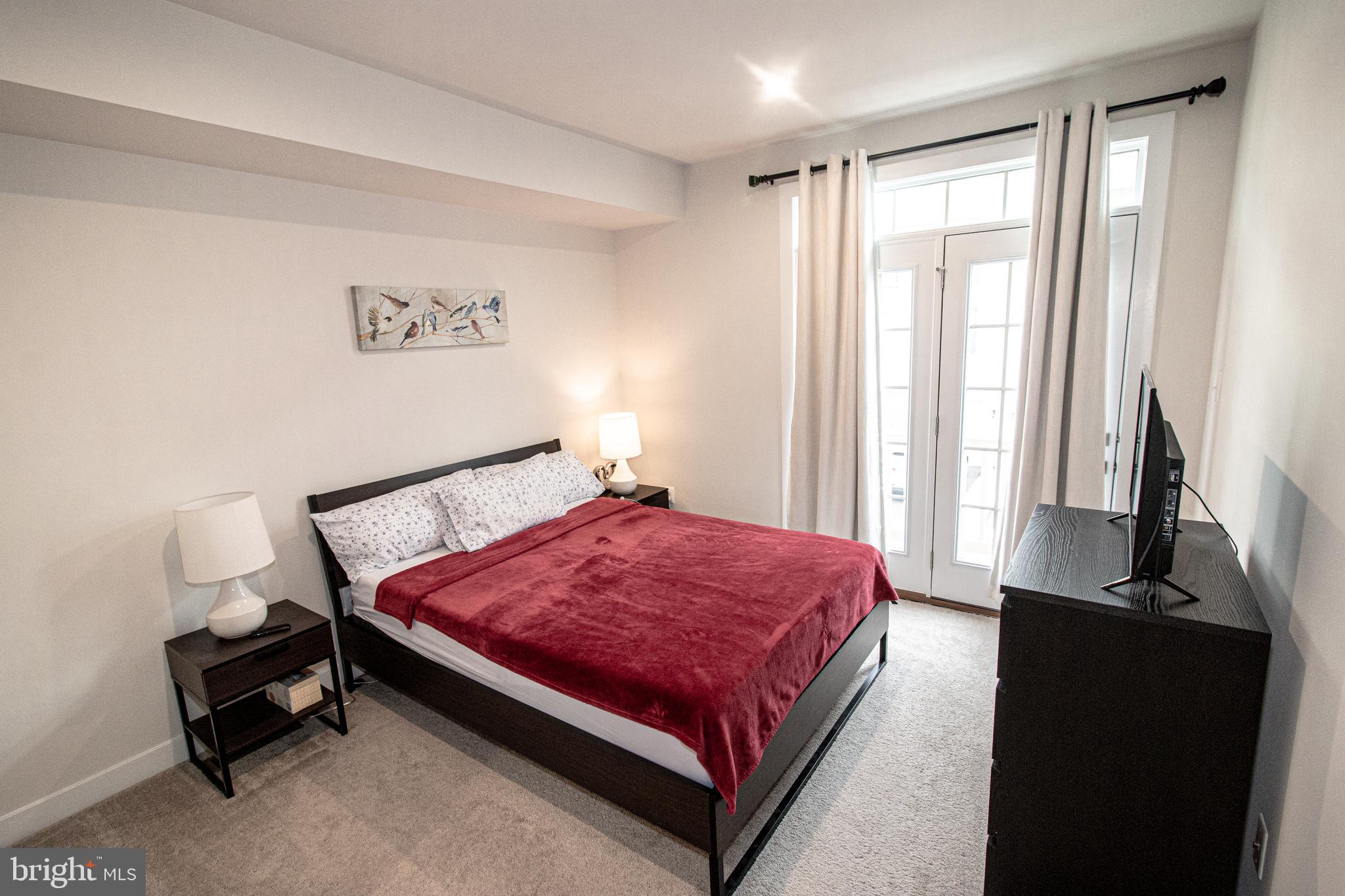 OAKDALE VILLAGE - Residential Lease