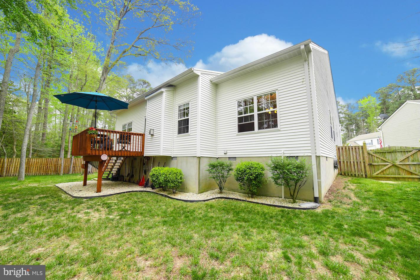 MARINERS COVE - Residential