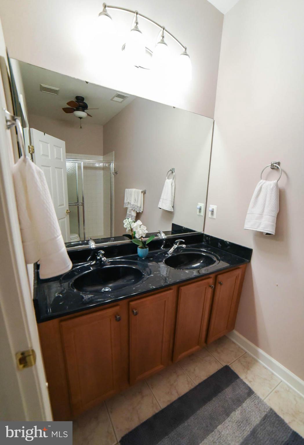 MARINERS COVE - Residential