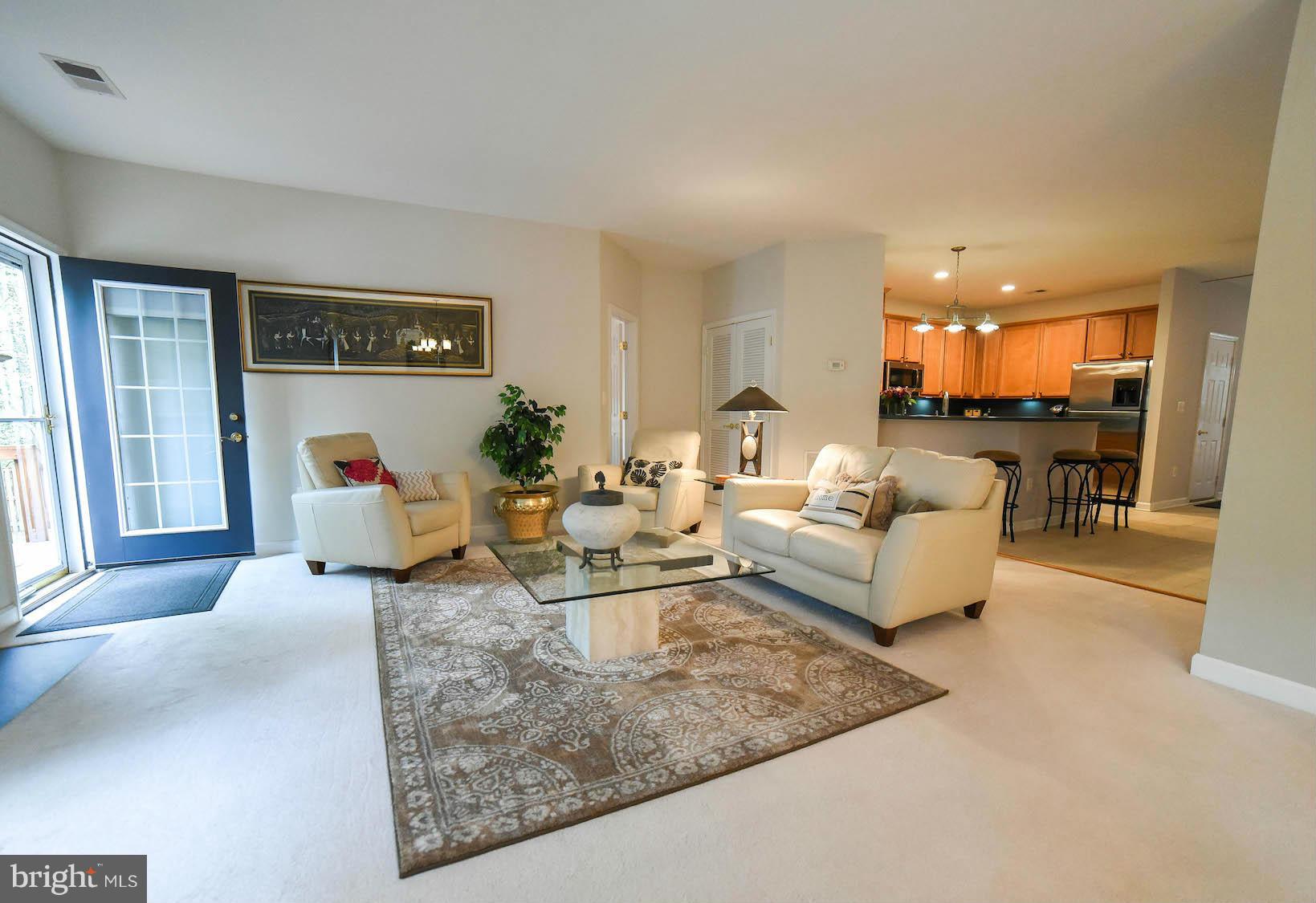 MARINERS COVE - Residential