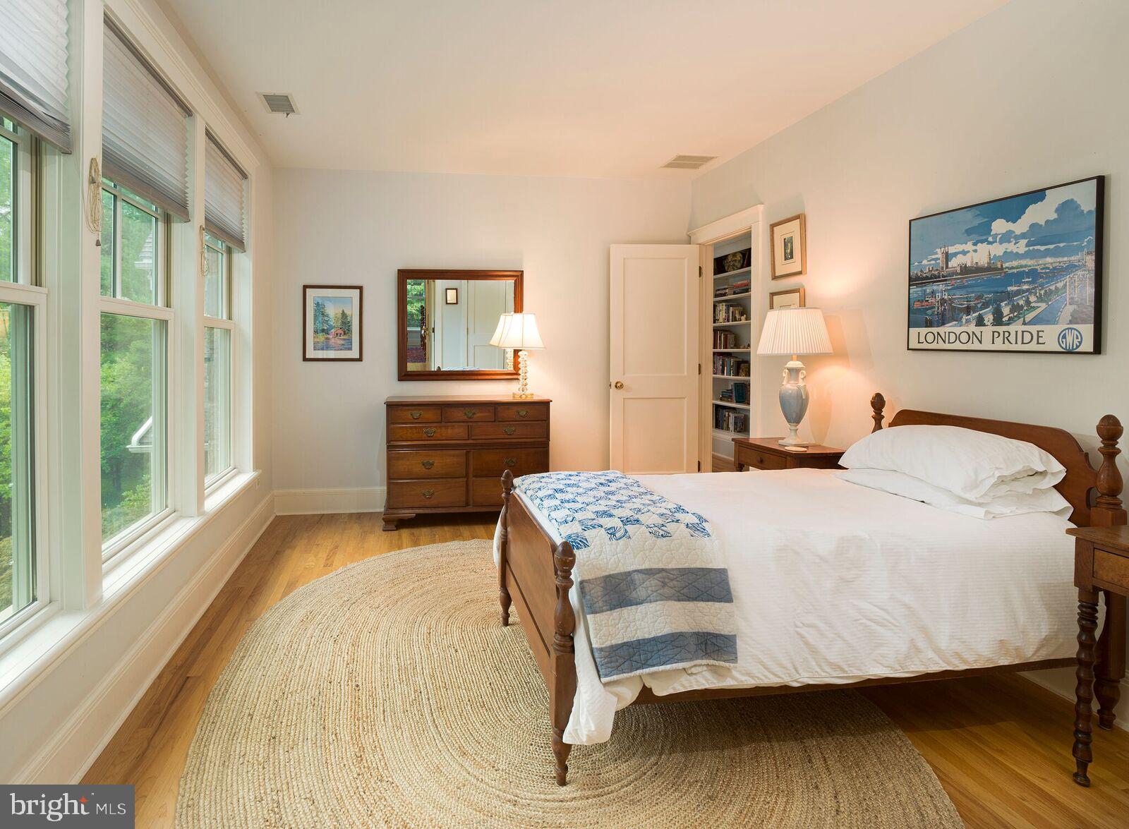 SYDBURY GLEN - Residential