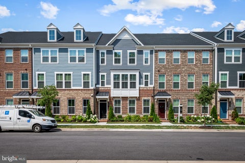 Townhouse For Sale - 10837 Beckenham Street<br/> Baltimore County, MIDDLE RIVER, MD 21220