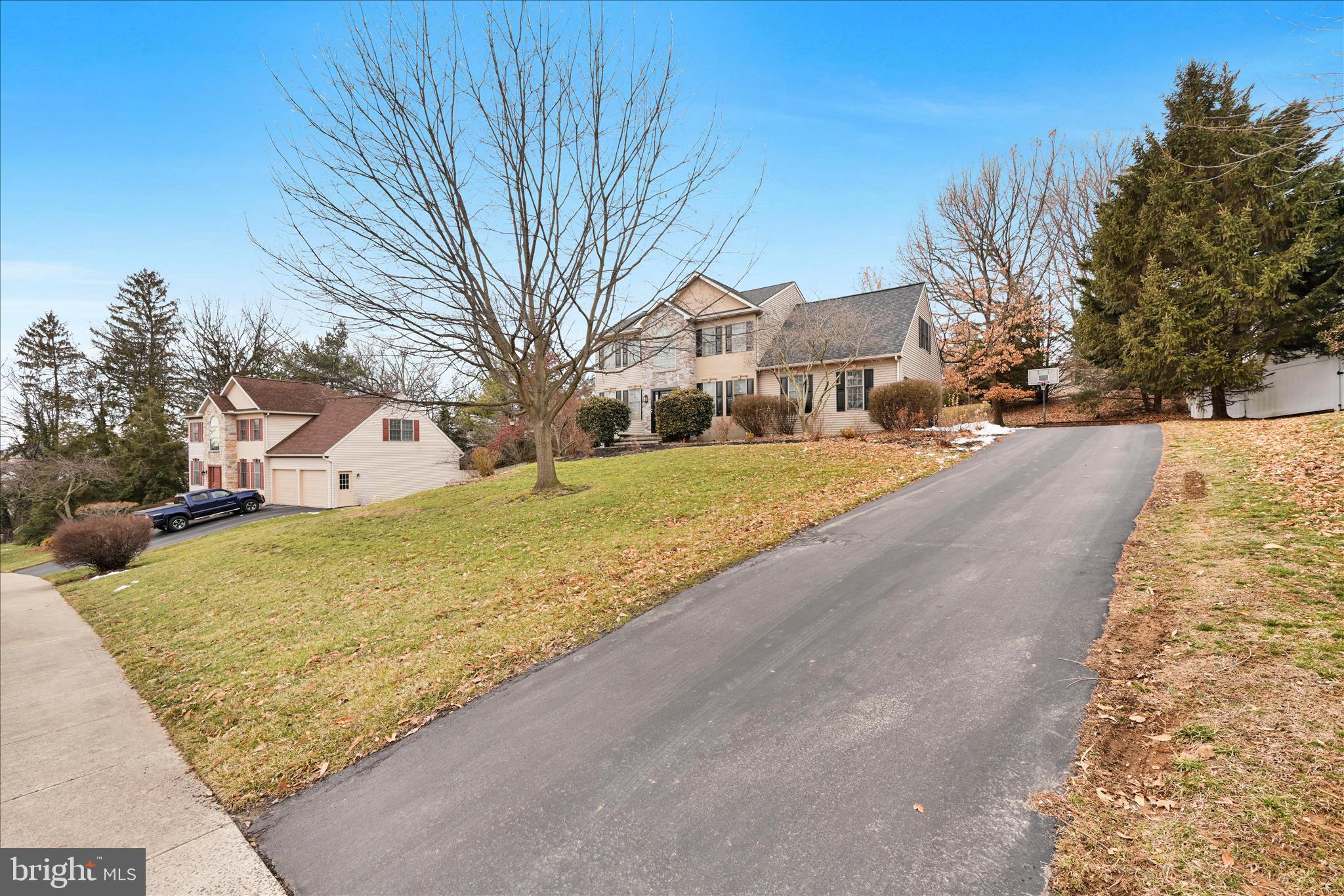 VICTORIAS POND - Residential