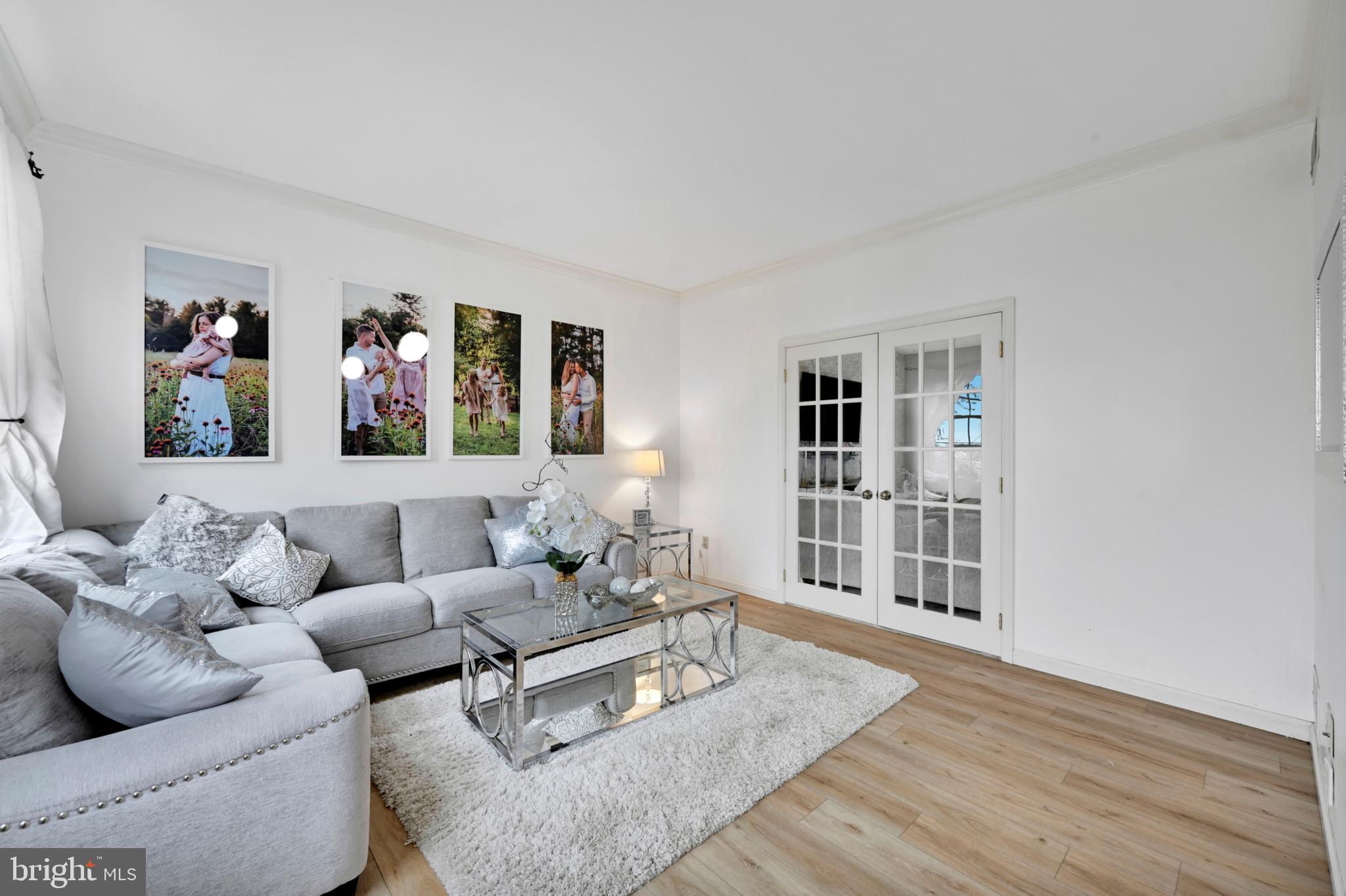 VICTORIAS POND - Residential