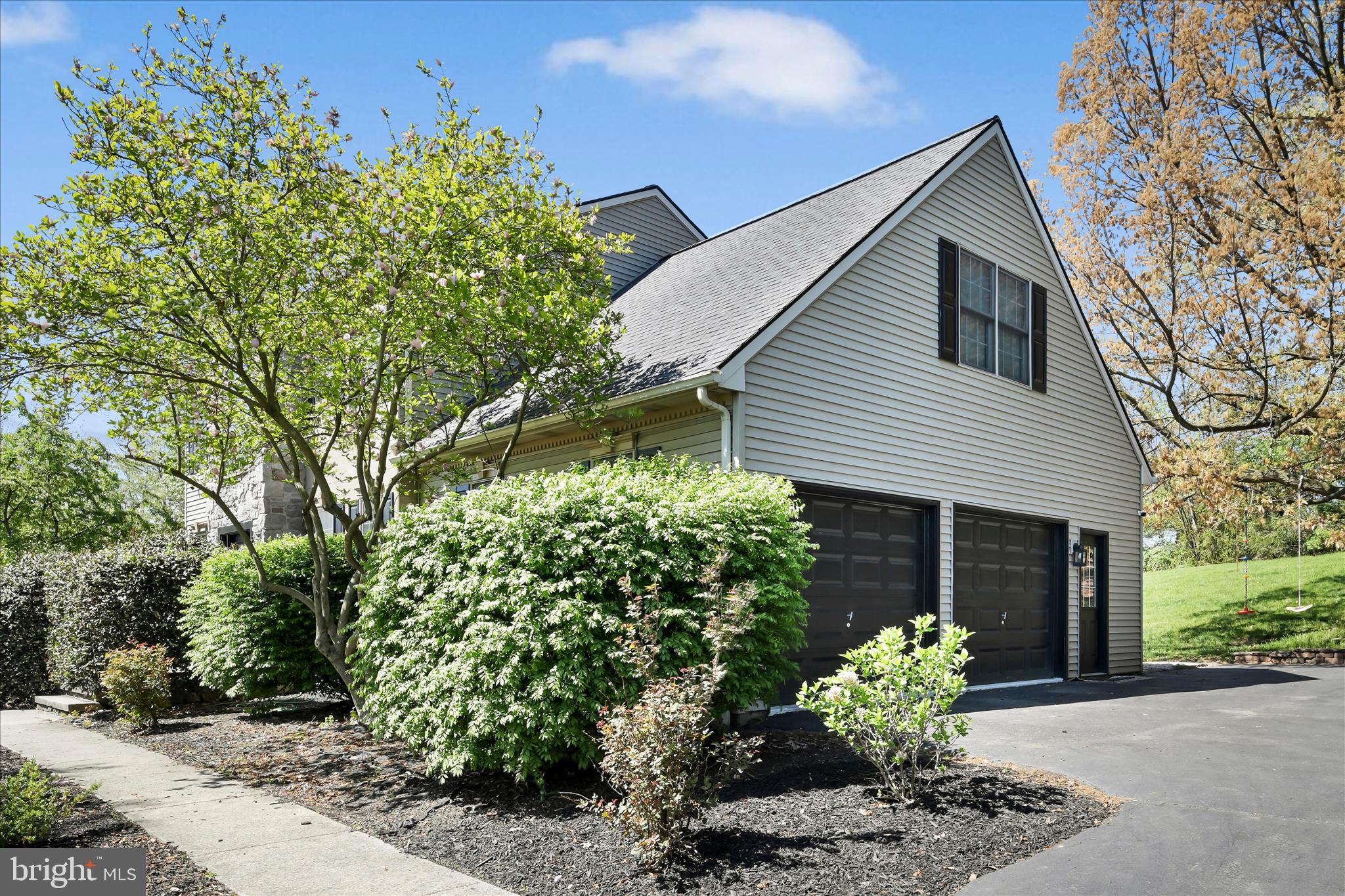 VICTORIAS POND - Residential