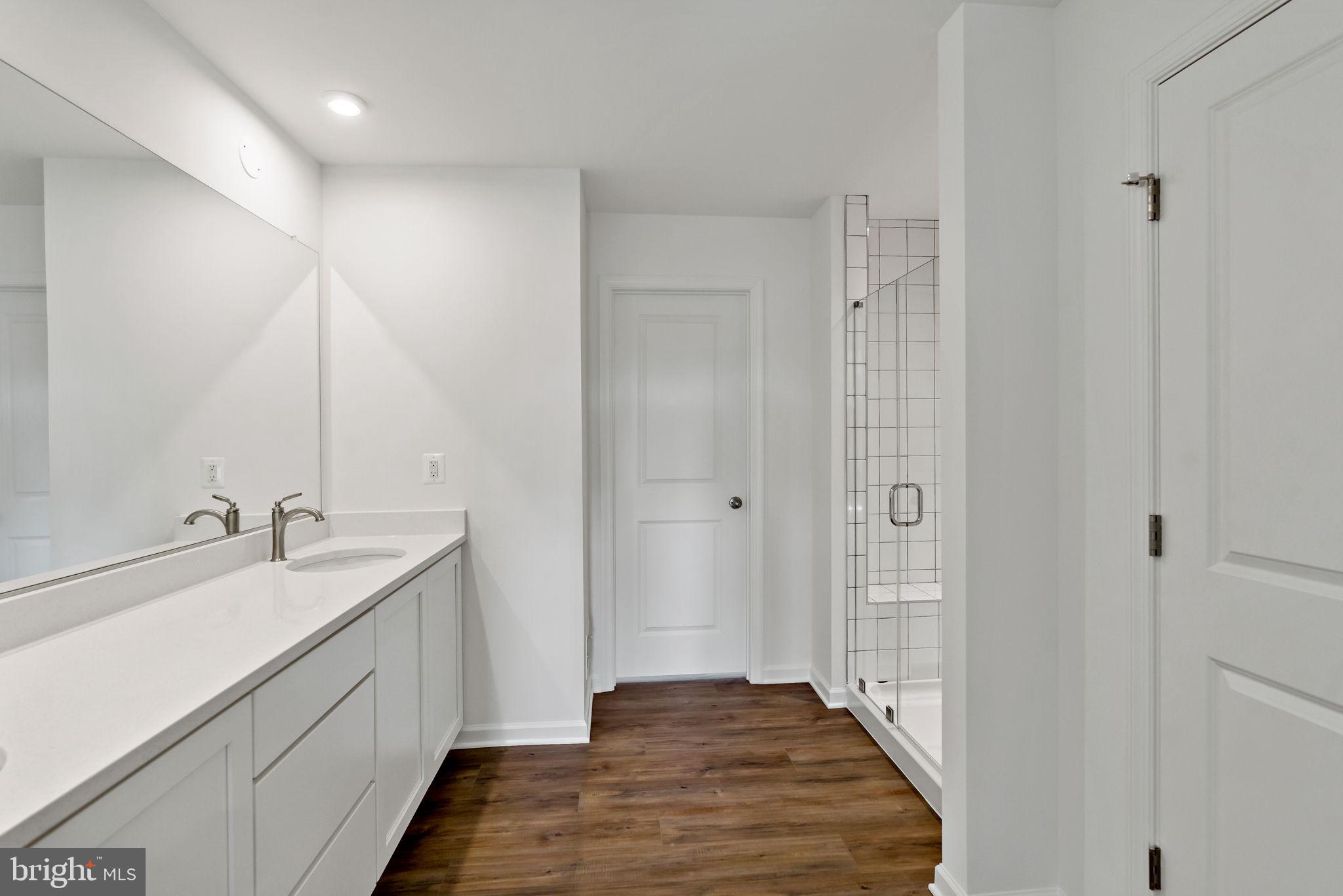 HUNTFIELD - Residential