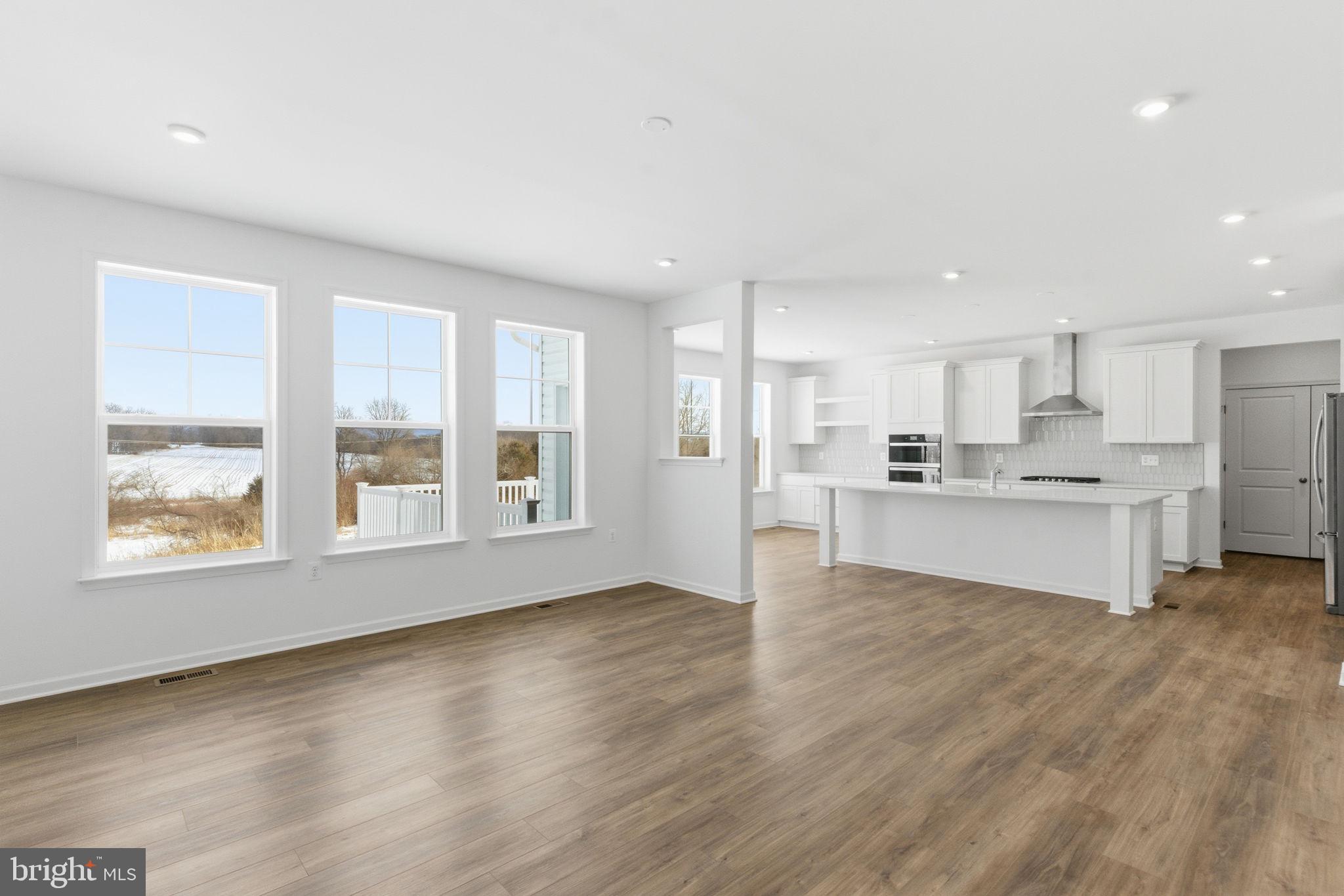 HUNTFIELD - Residential