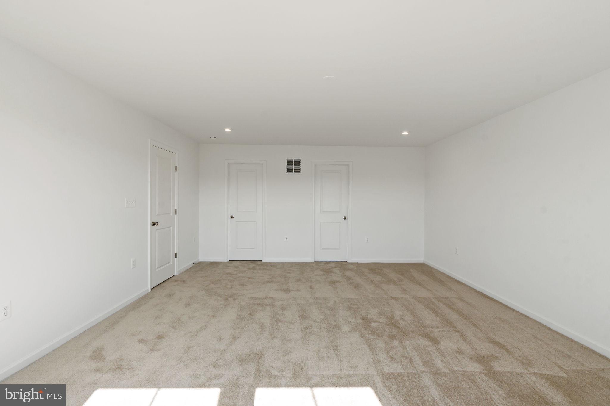 HUNTFIELD - Residential