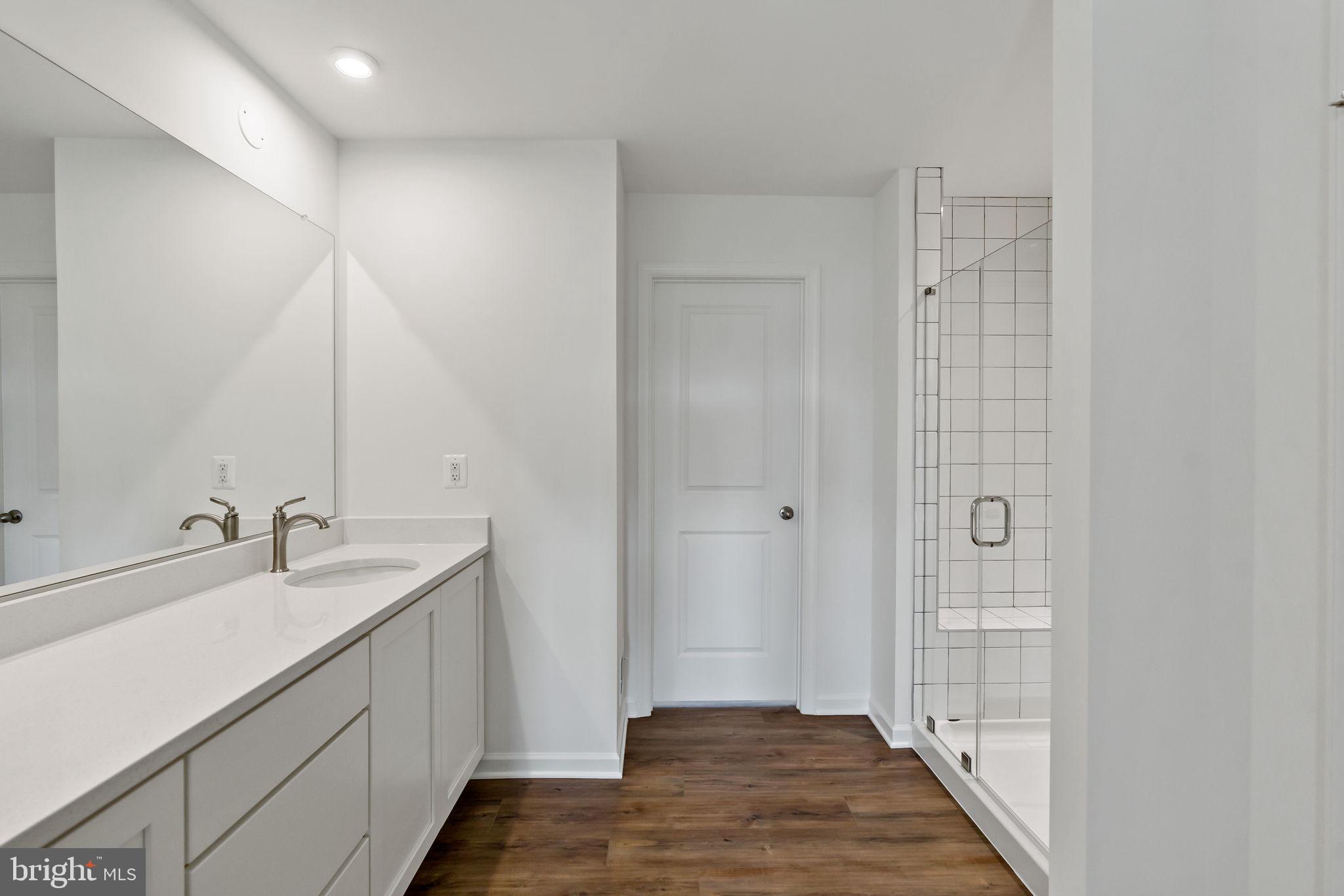 HUNTFIELD - Residential