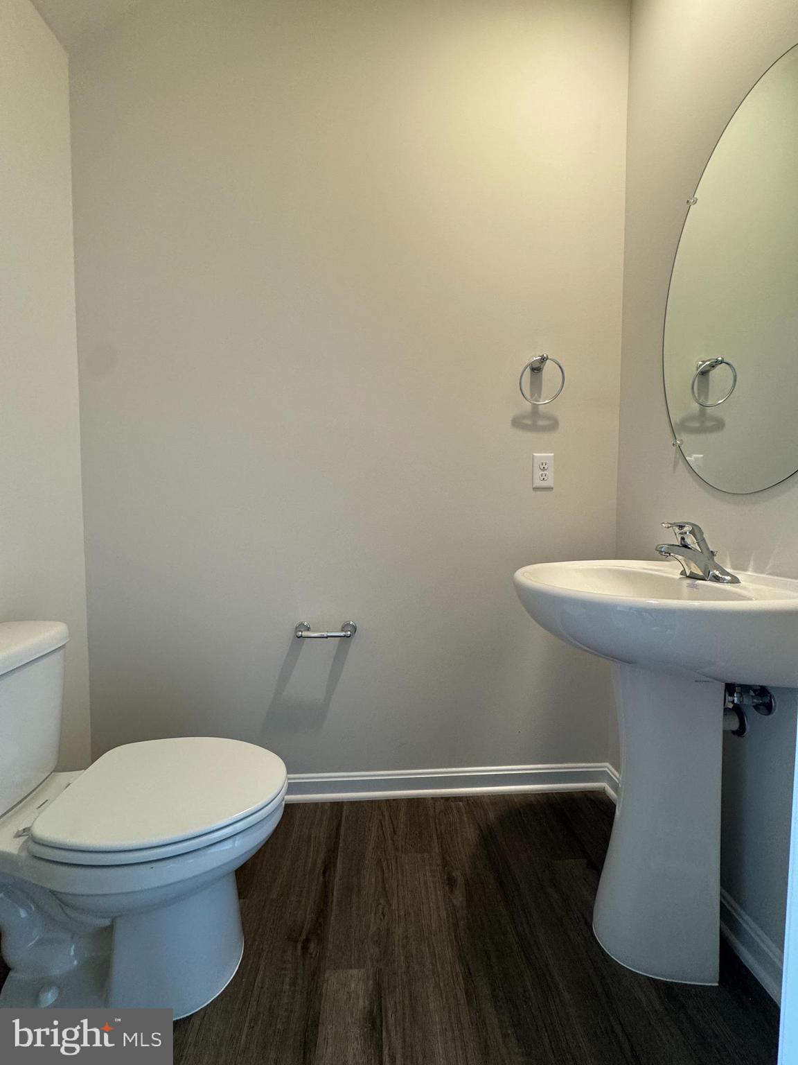 VALLEY VIEW - Residential Lease