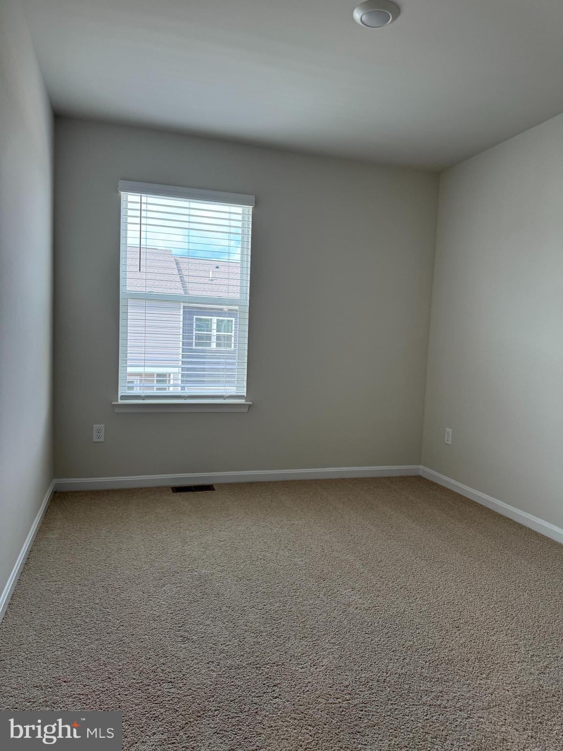 VALLEY VIEW - Residential Lease