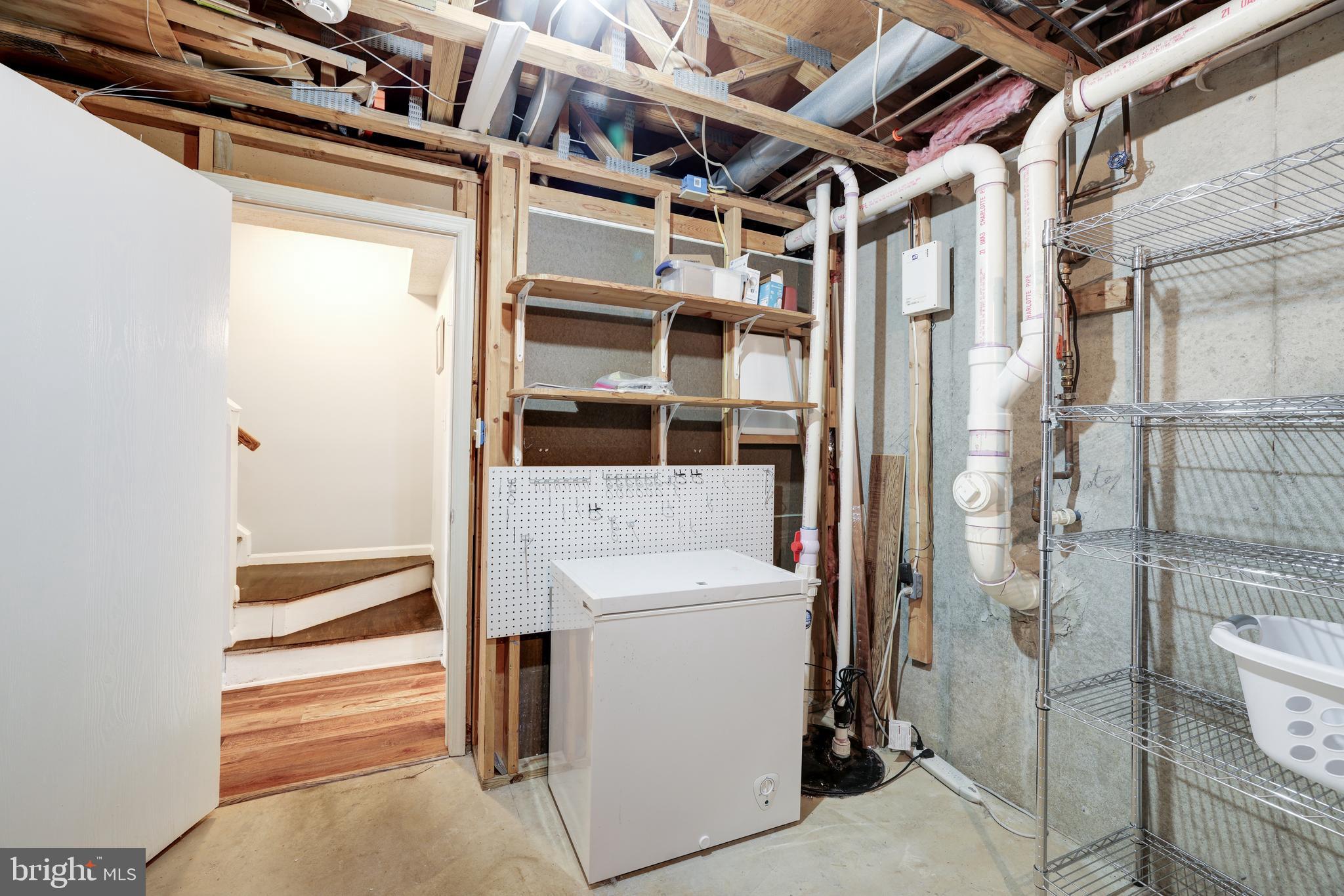 VAN DORN VILLAGE - Residential