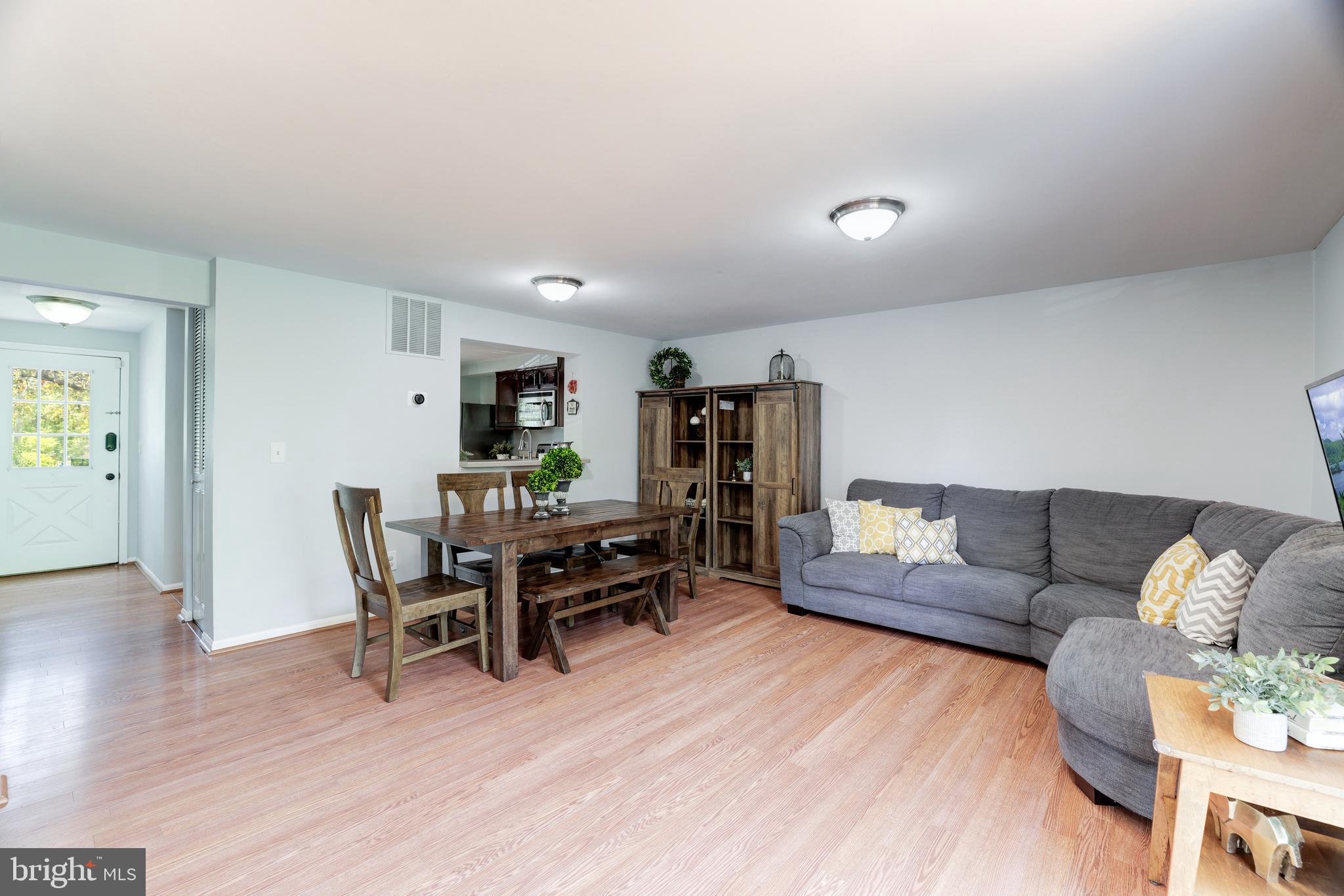 VAN DORN VILLAGE - Residential