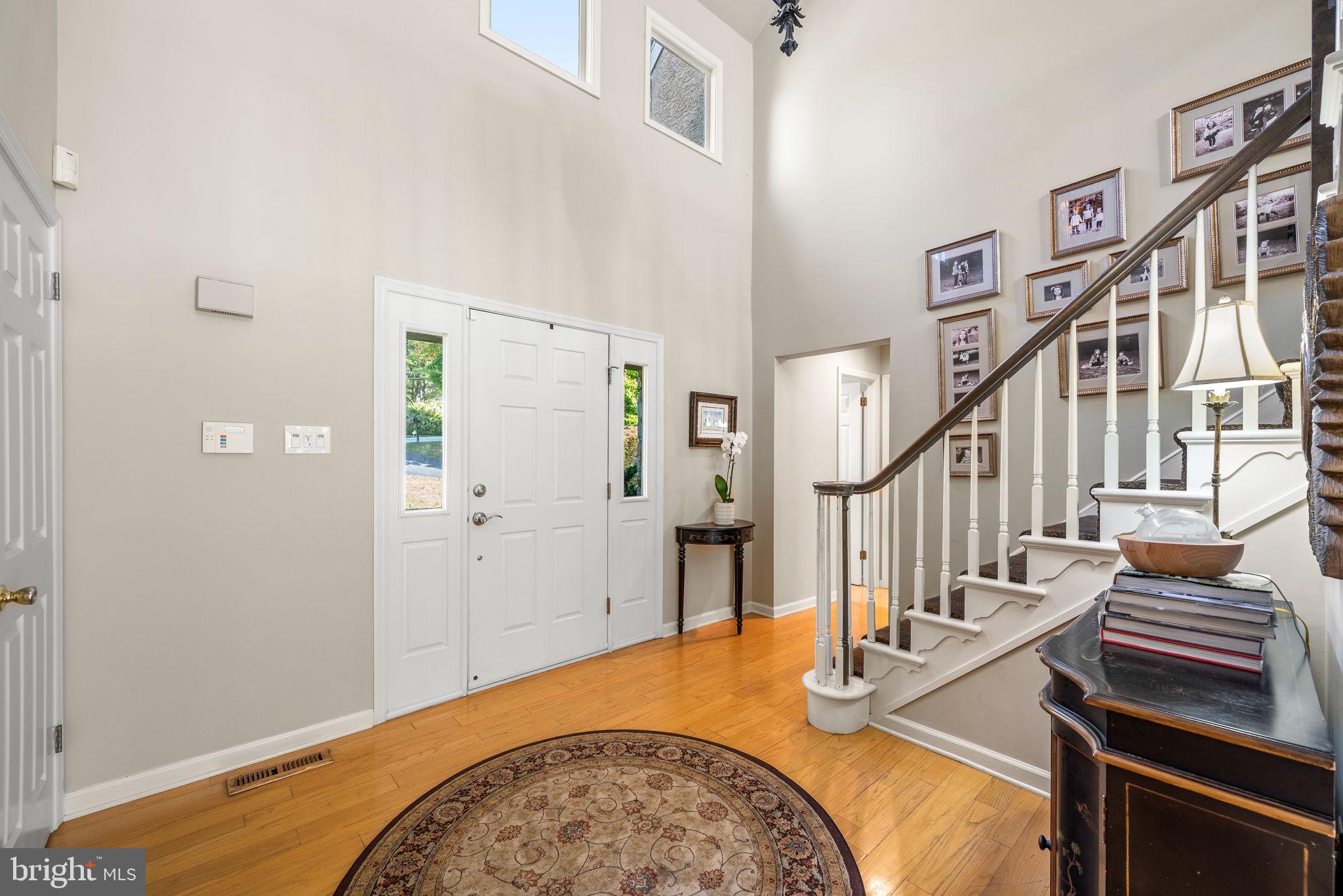 GLADWYNE - Residential