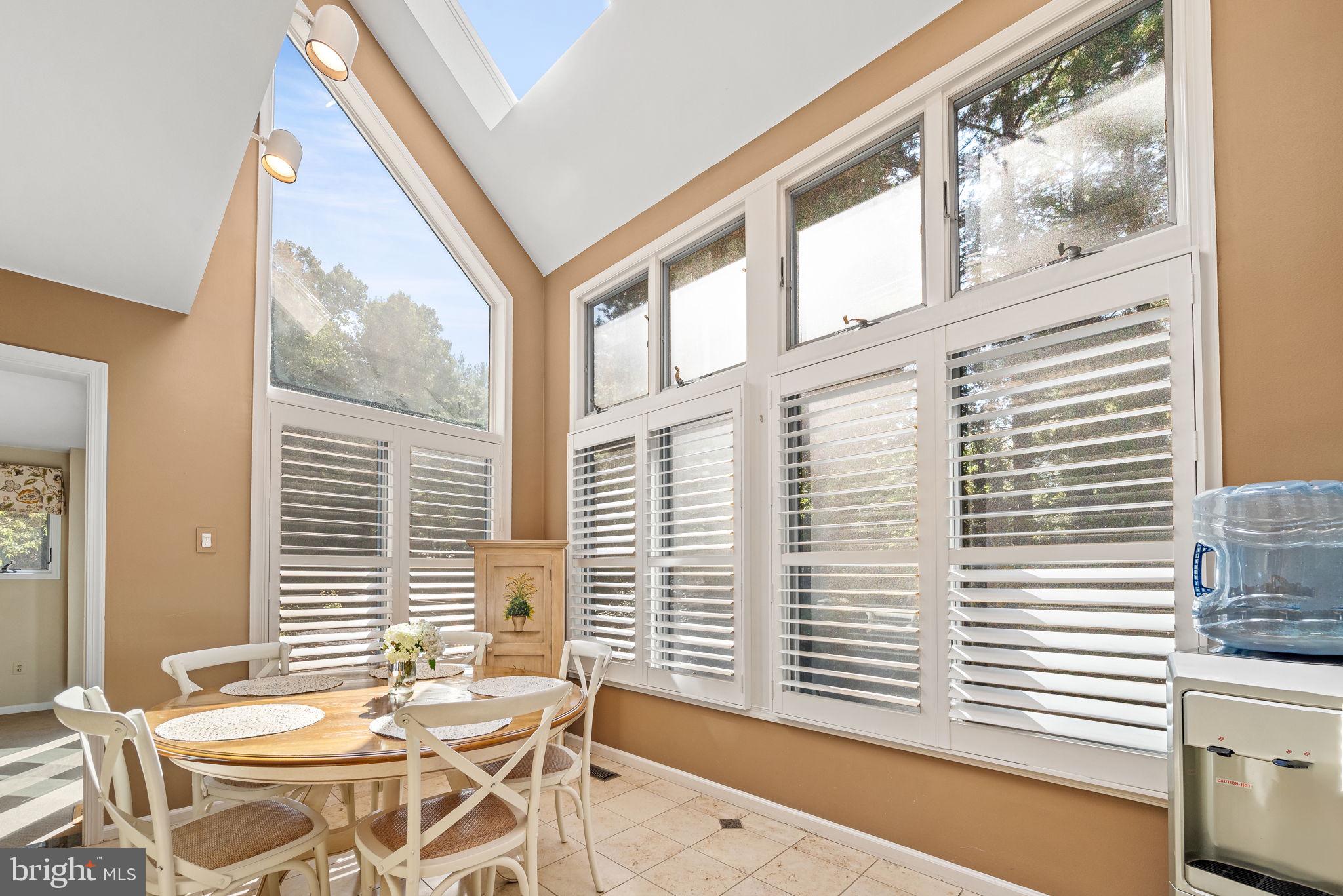 GLADWYNE - Residential