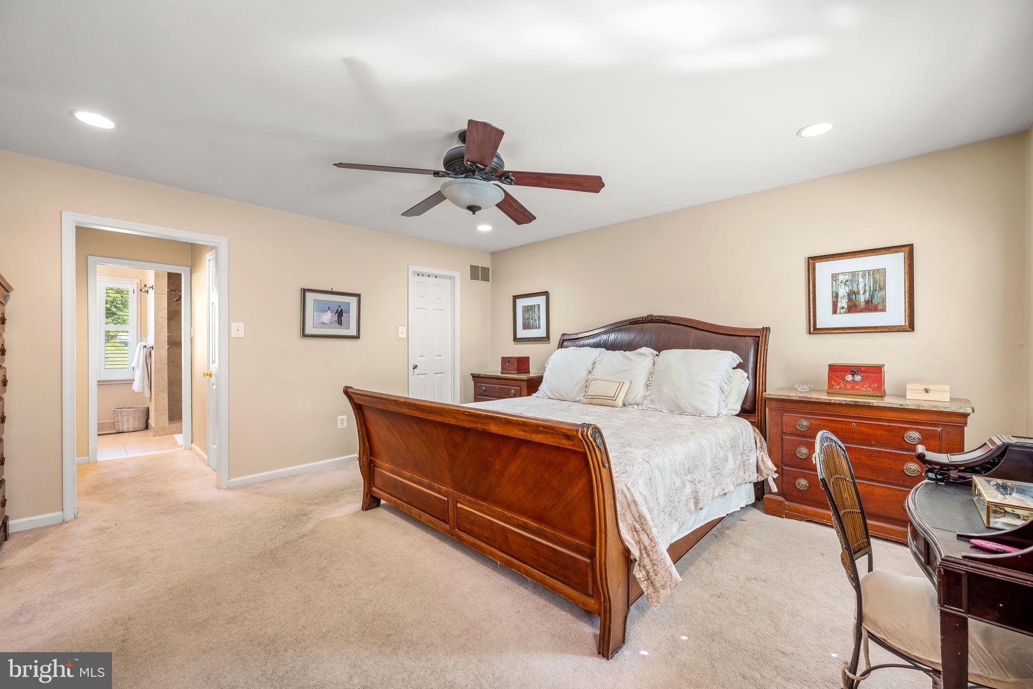 GLADWYNE - Residential