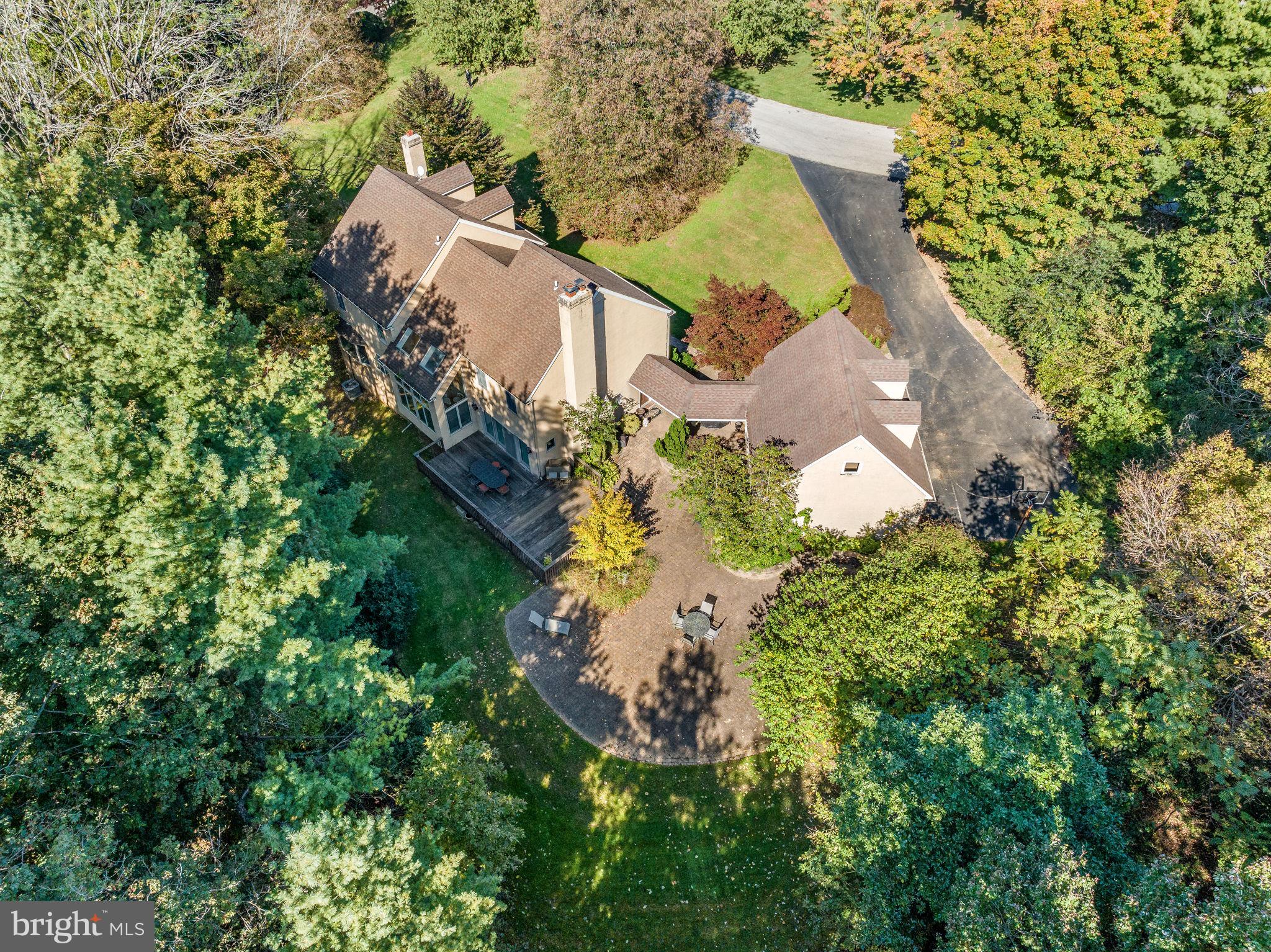 GLADWYNE - Residential