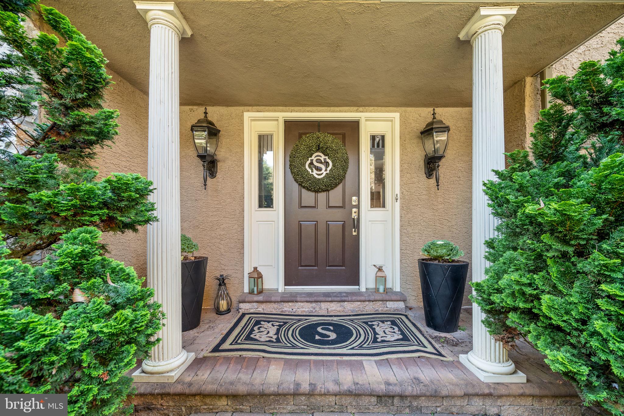 GLADWYNE - Residential