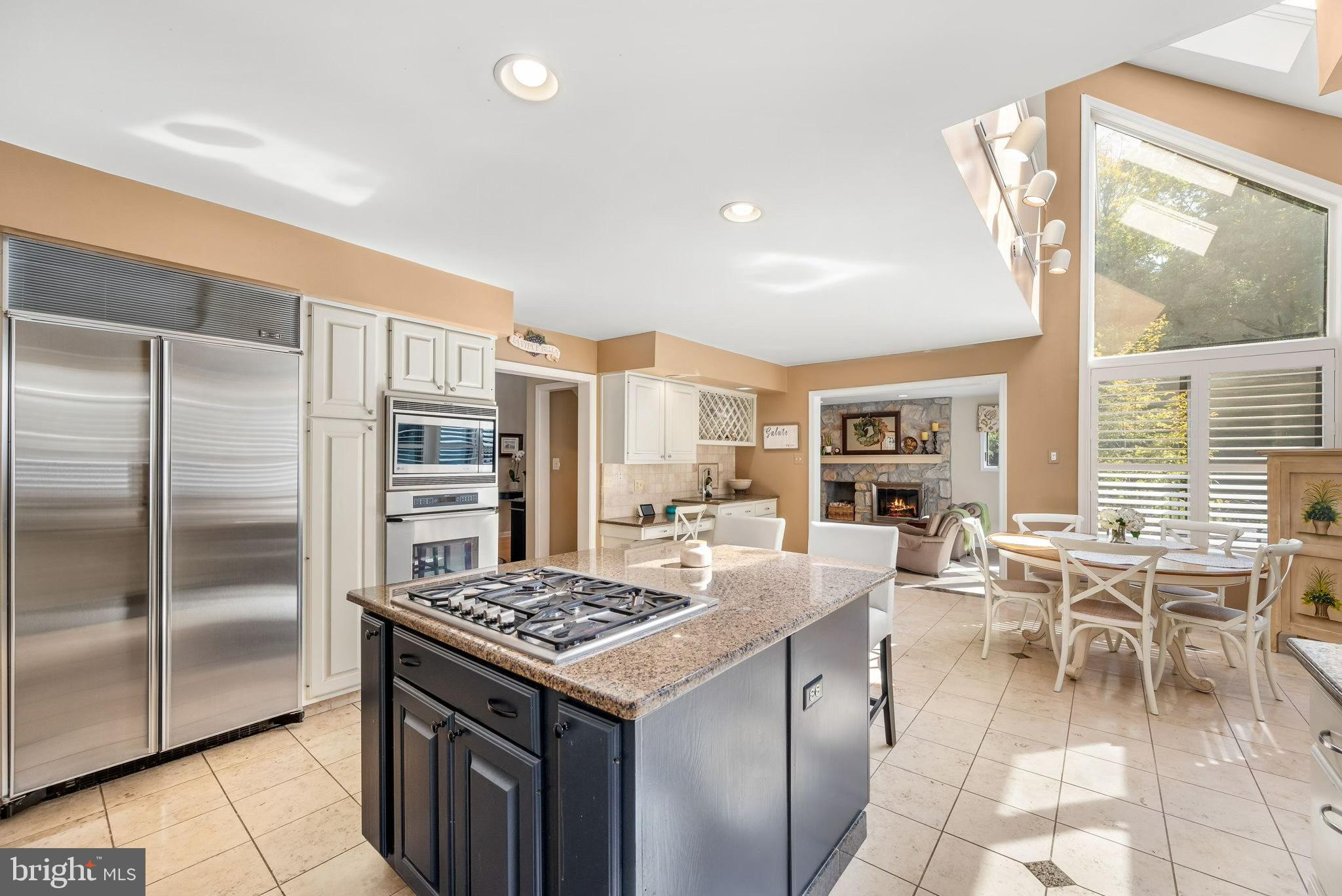 GLADWYNE - Residential