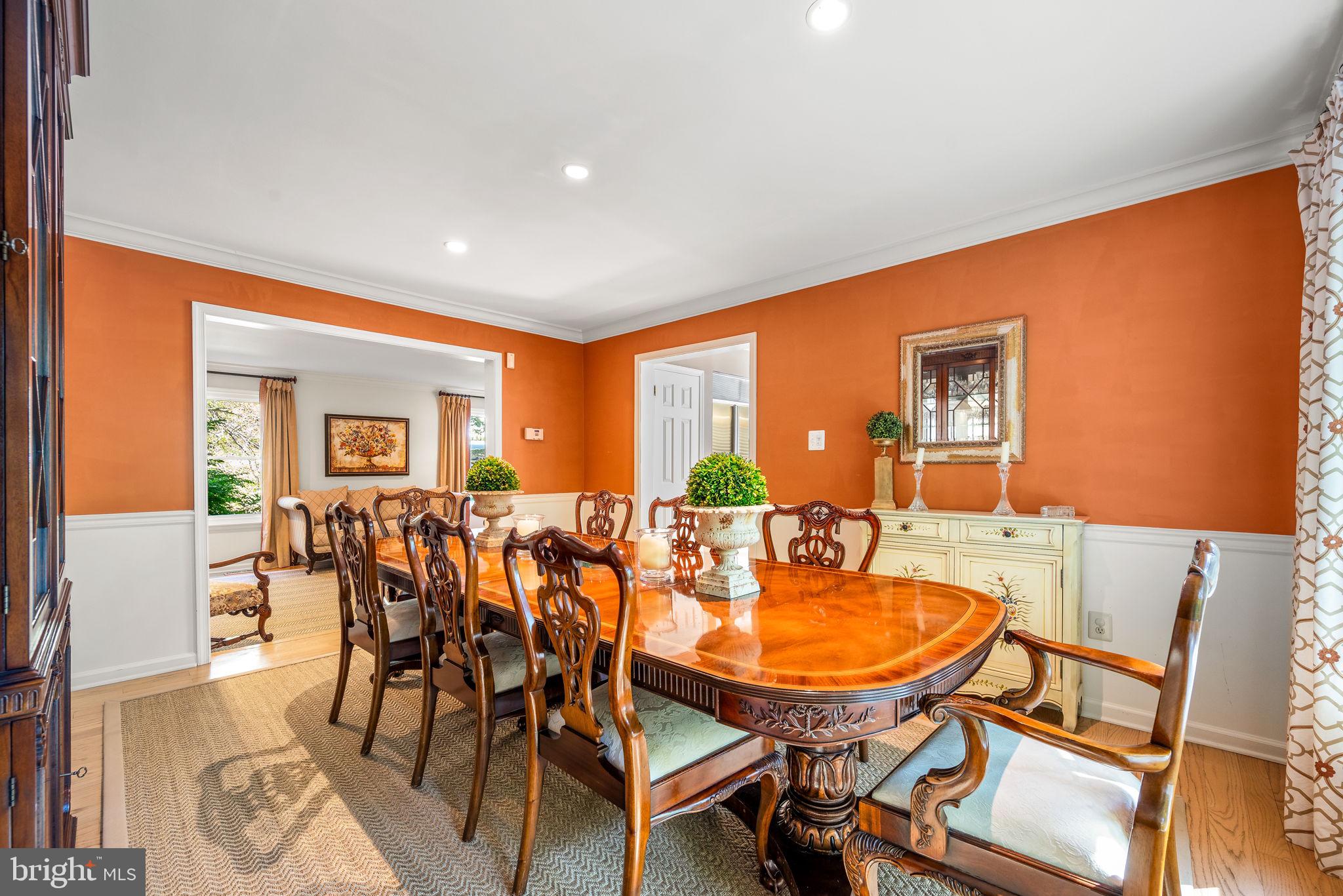 GLADWYNE - Residential