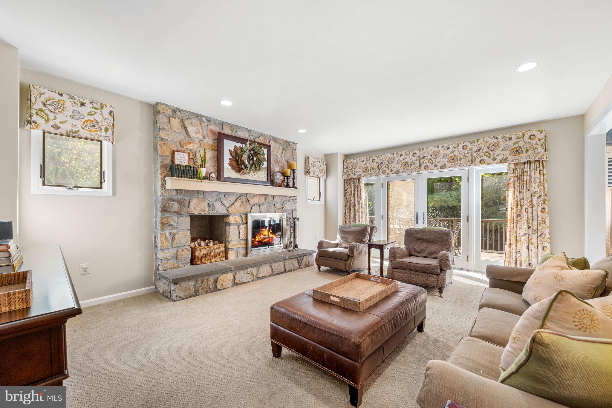 GLADWYNE - Residential