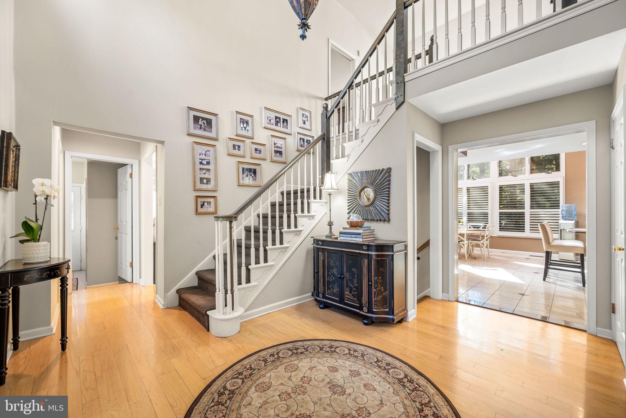 GLADWYNE - Residential