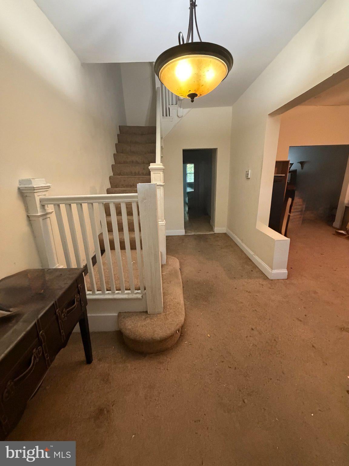2519 LOYOLA SOUTHWAY