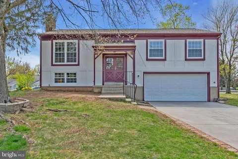 1243 Summerfield Drive, Herndon, VA 20170 - MLS#: VAFX2234512