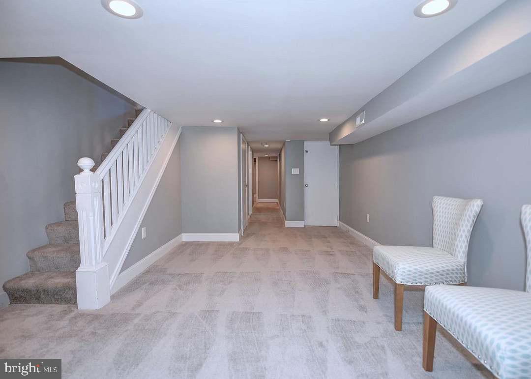 BALTIMORE HIGHLANDS - Residential