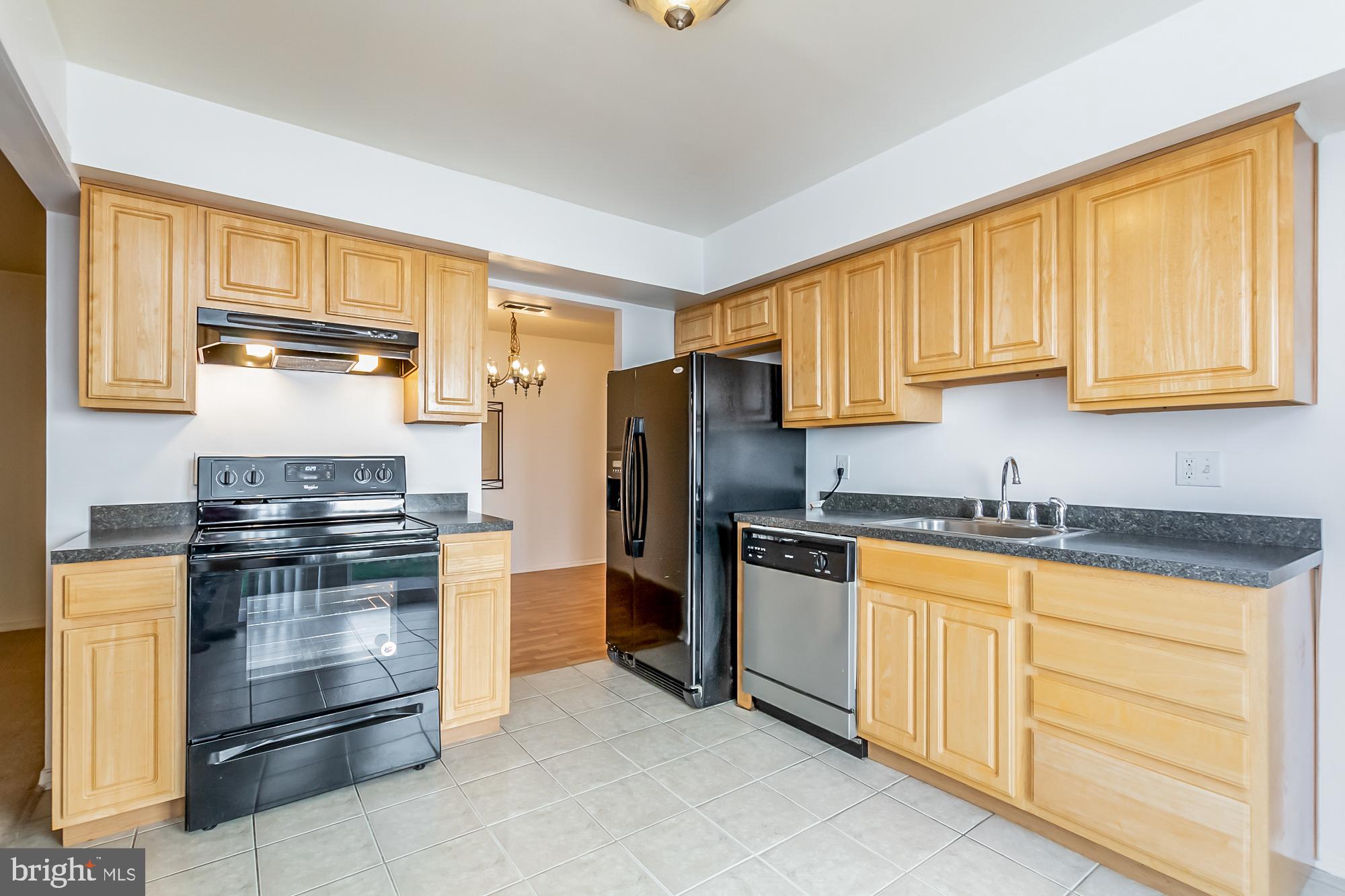 BRITTANY QUARTERS - Residential