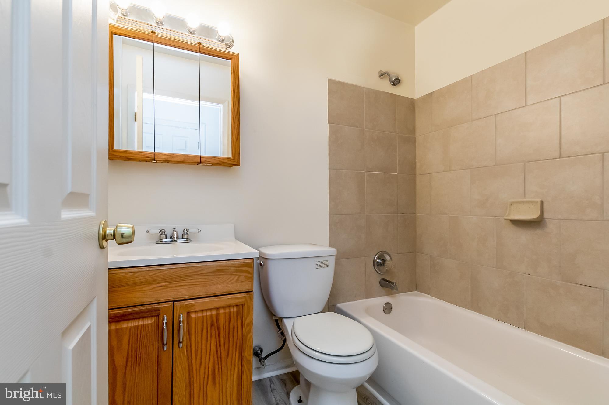 BRITTANY QUARTERS - Residential