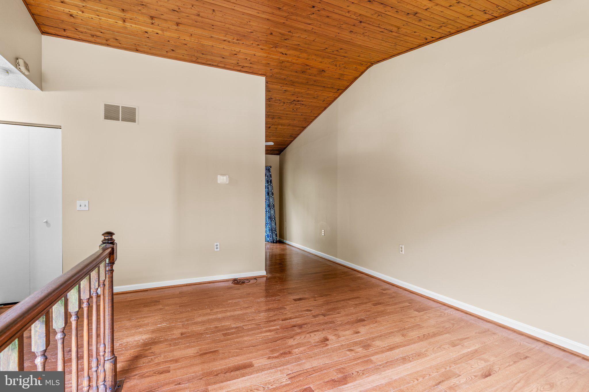 ULMSTEAD GARDENS - Residential