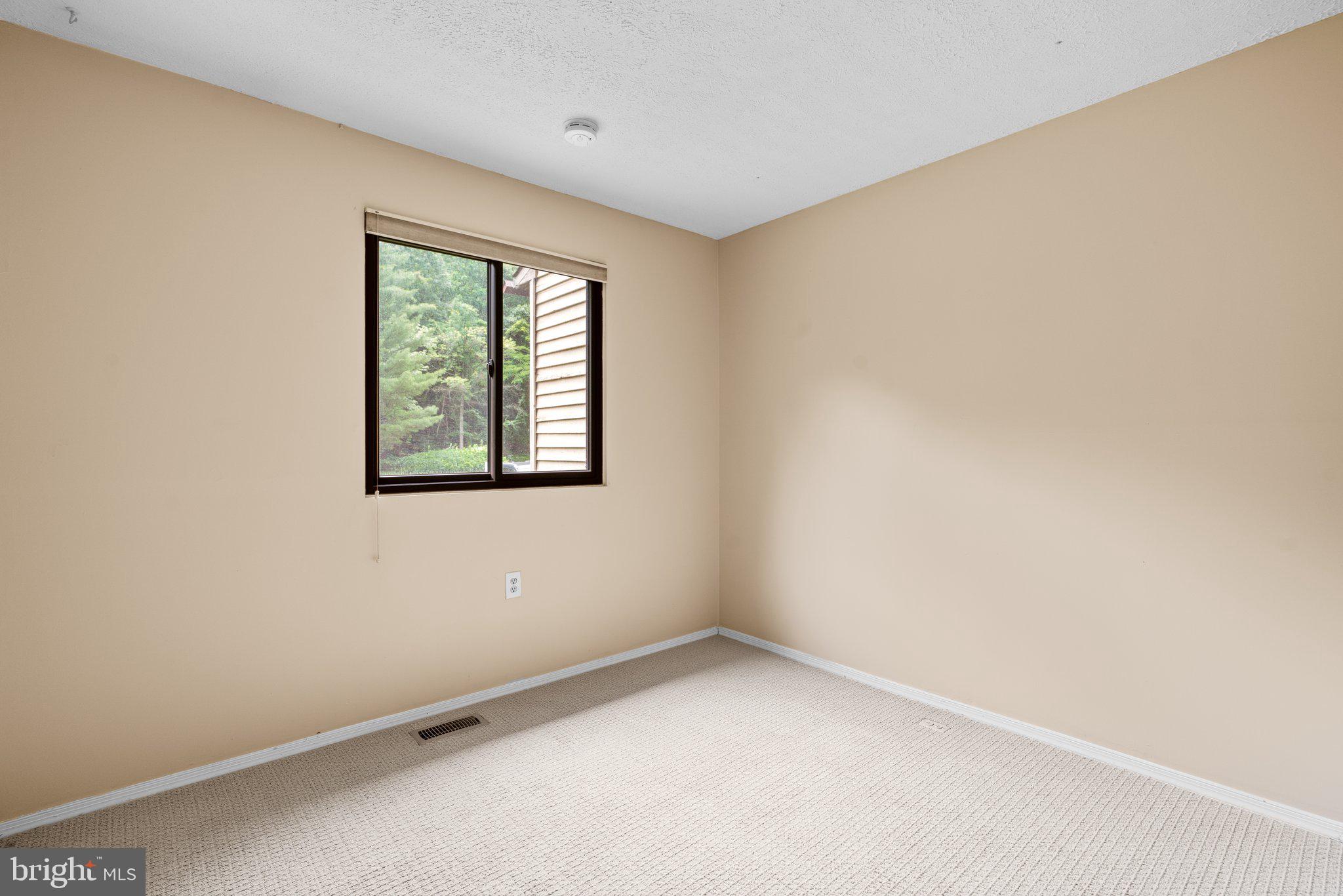 ULMSTEAD GARDENS - Residential