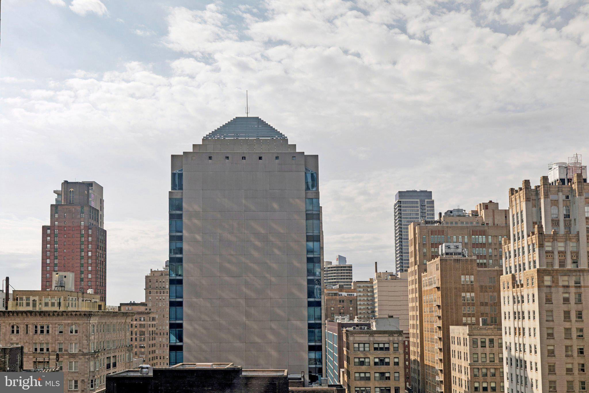 AVENUE OF THE ARTS - Residential