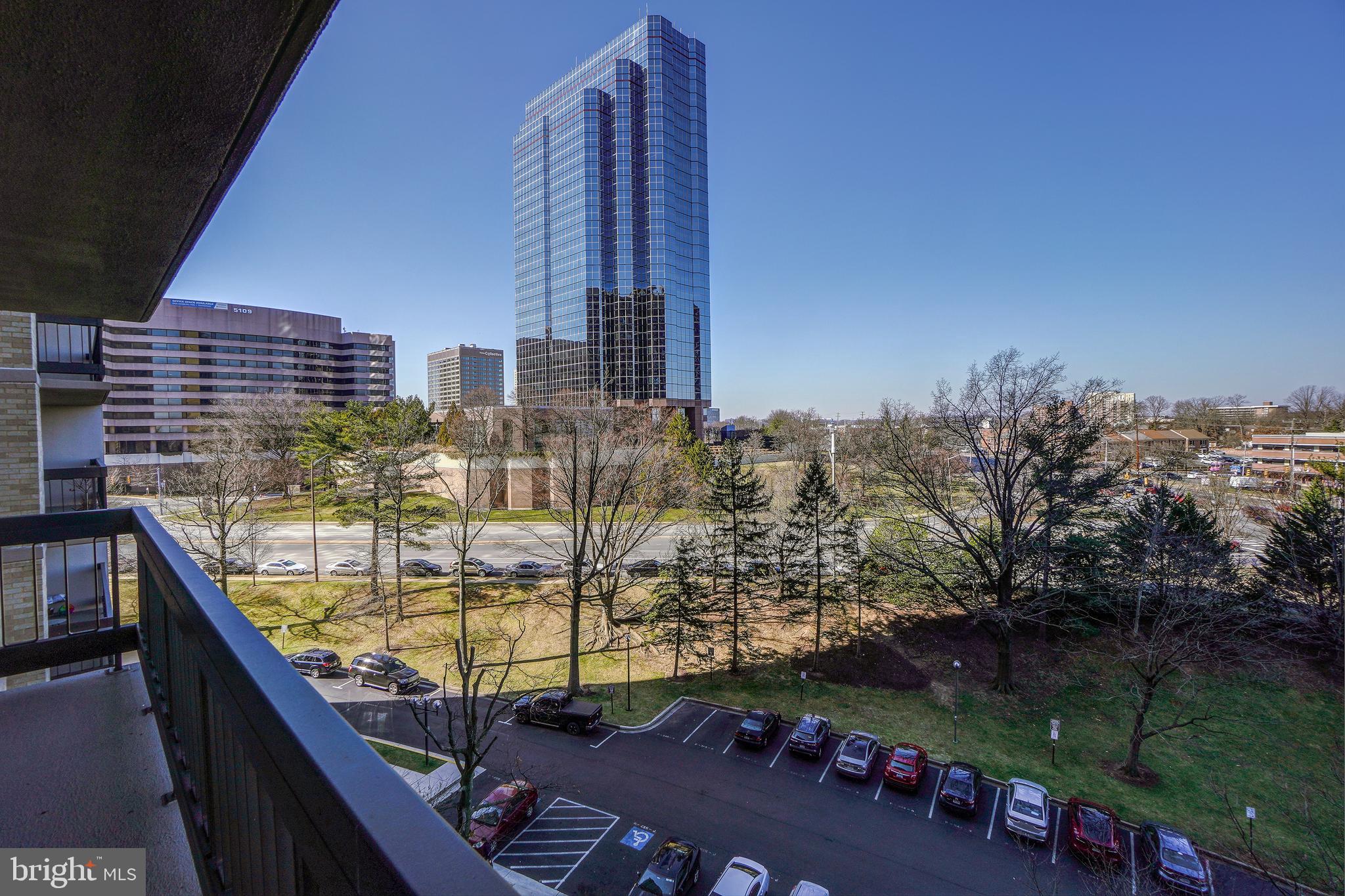 SKYLINE PLAZA - Residential