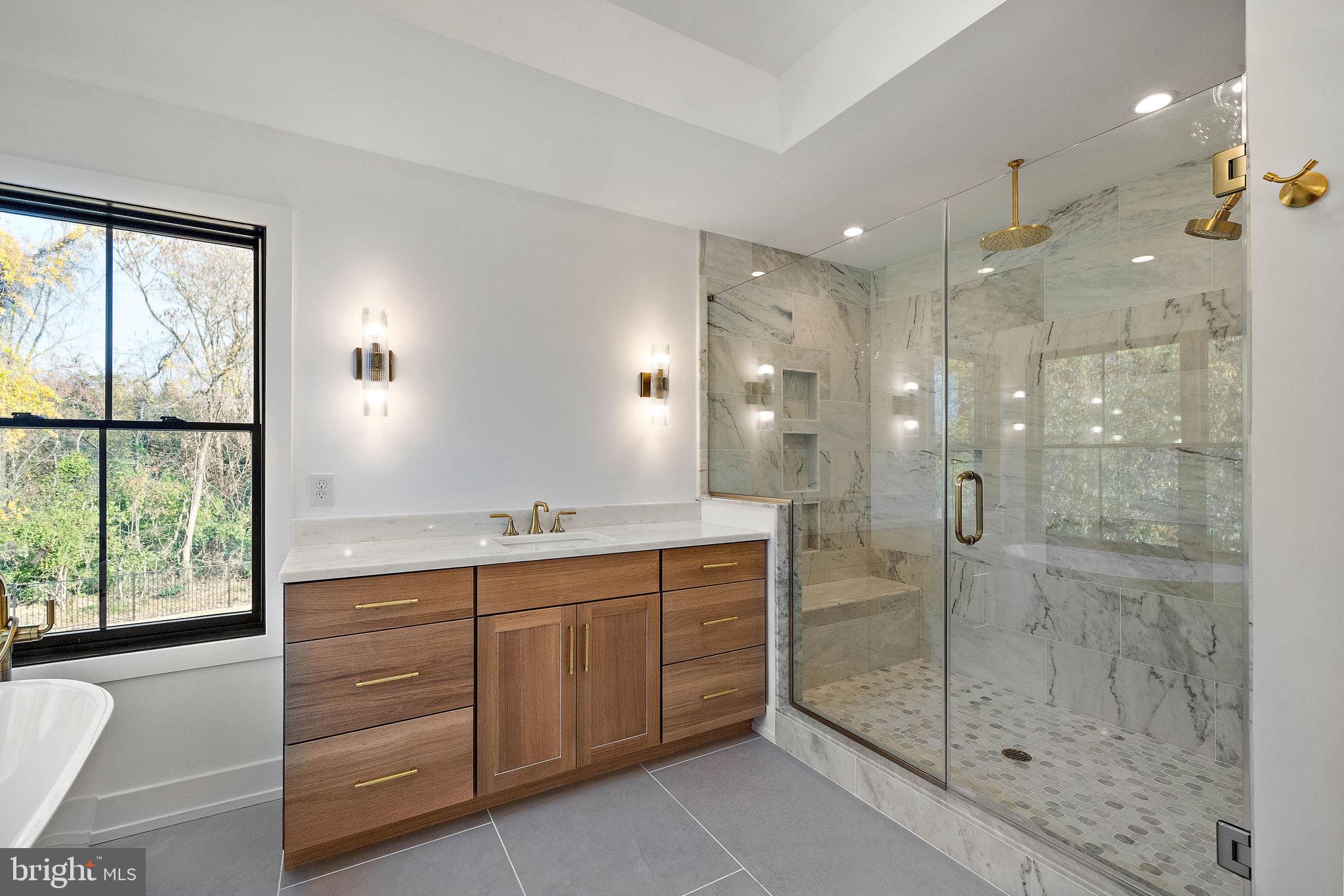 THE WOODS AT ROSE TREE - Residential