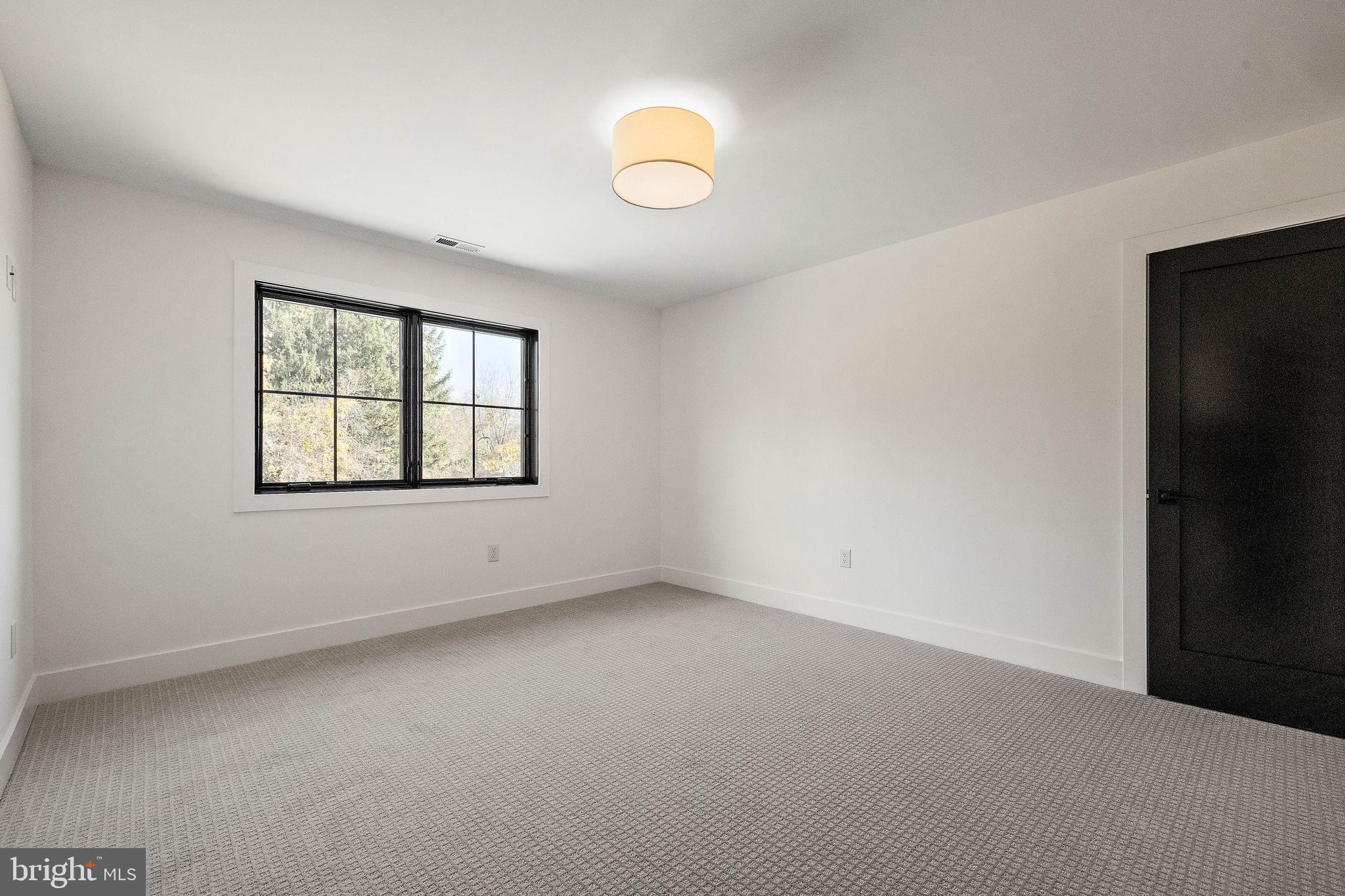 THE WOODS AT ROSE TREE - Residential