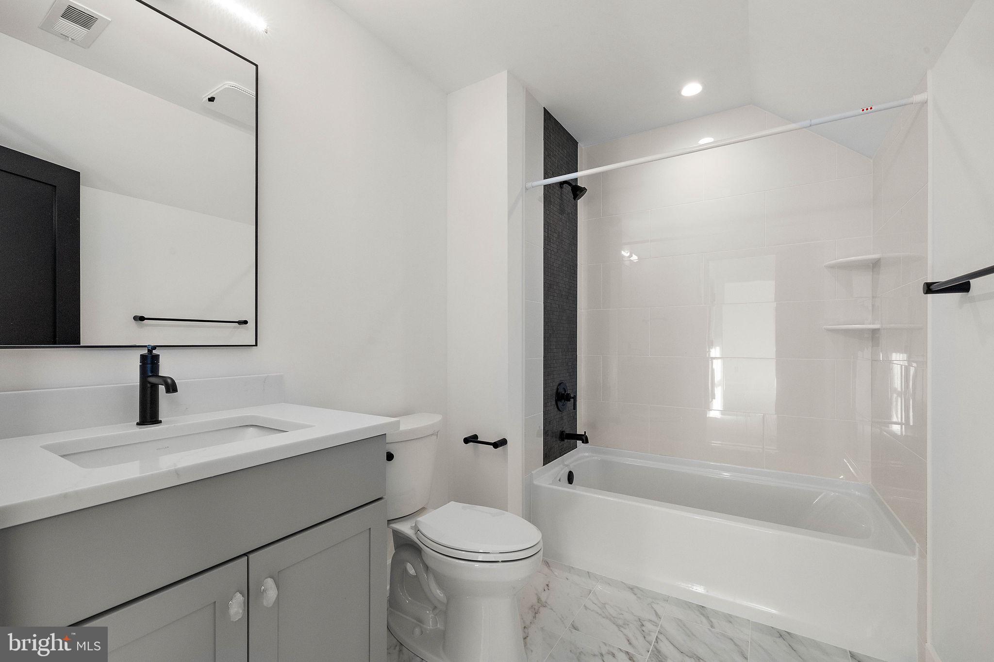 THE WOODS AT ROSE TREE - Residential