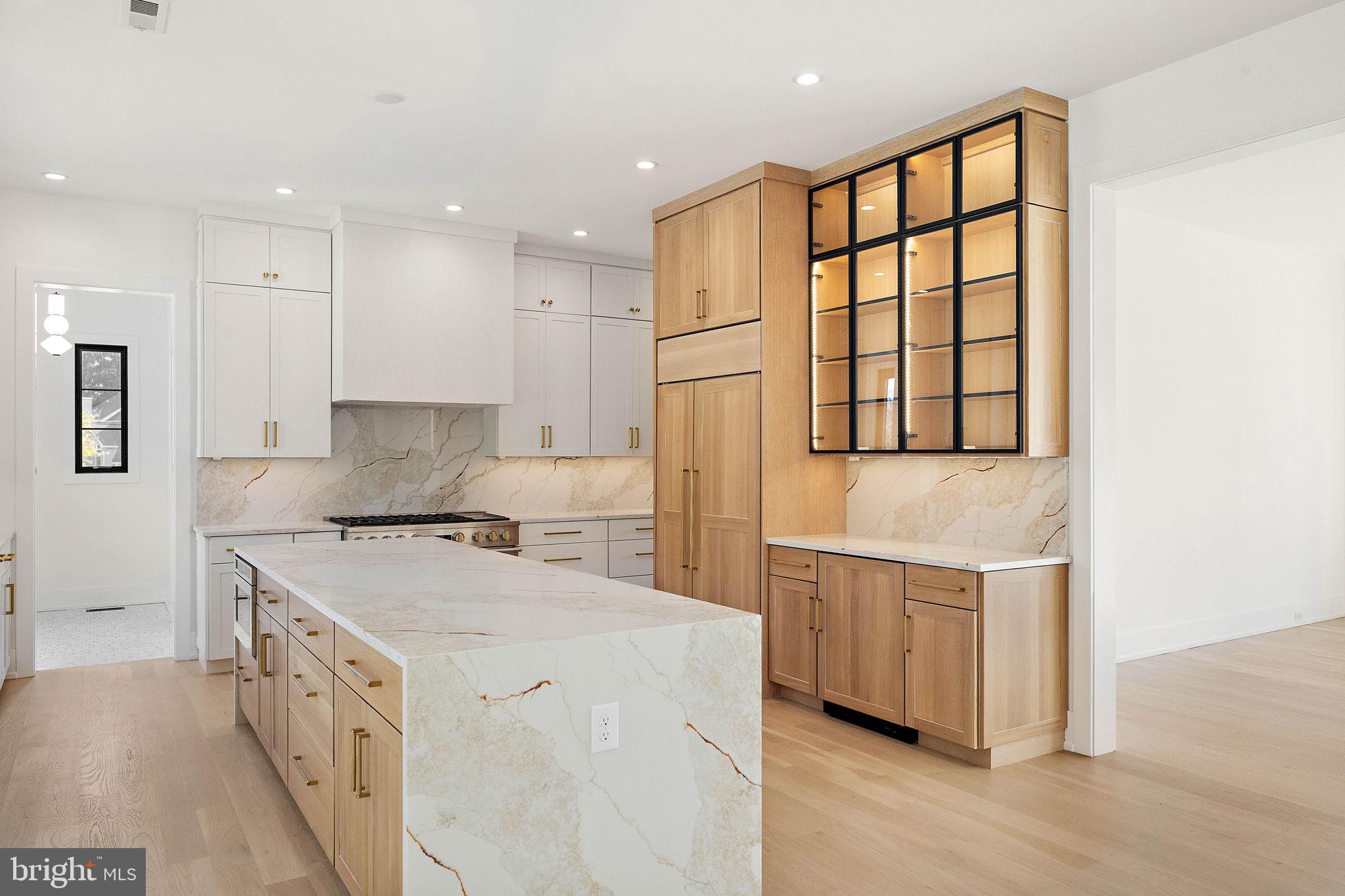 THE WOODS AT ROSE TREE - Residential