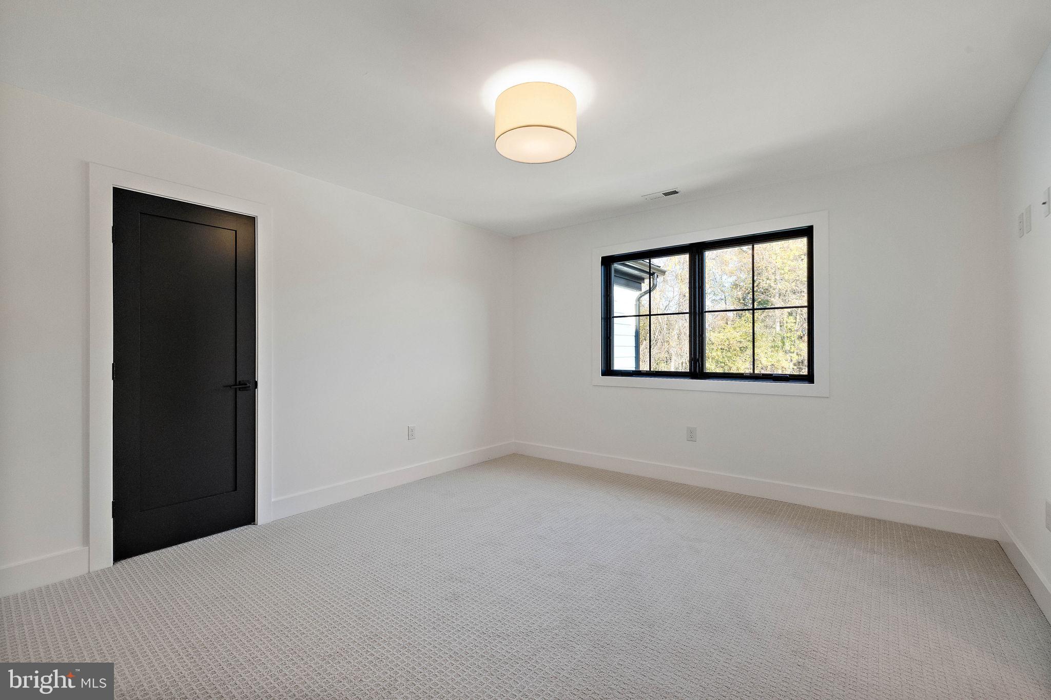 THE WOODS AT ROSE TREE - Residential