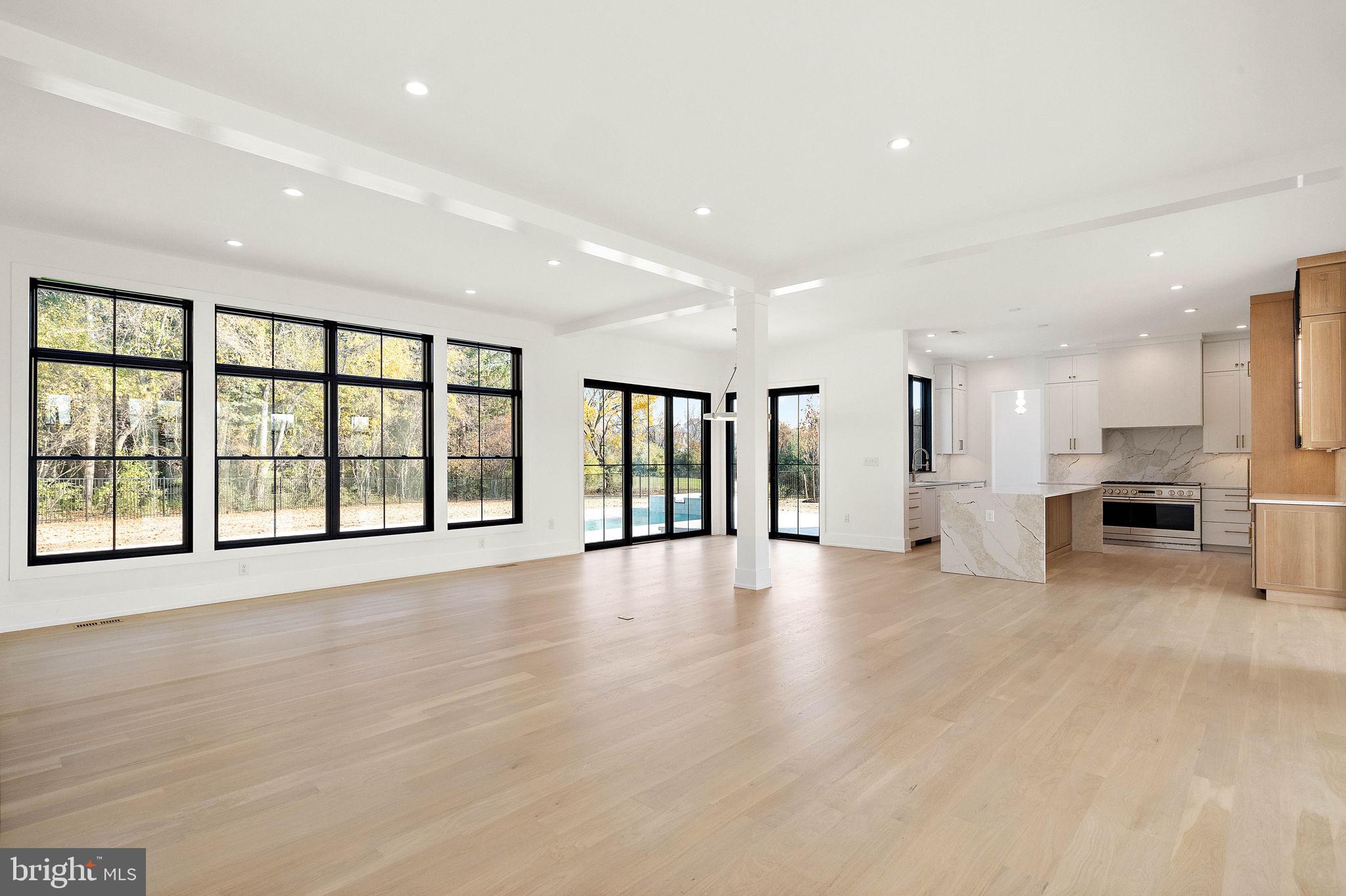 THE WOODS AT ROSE TREE - Residential