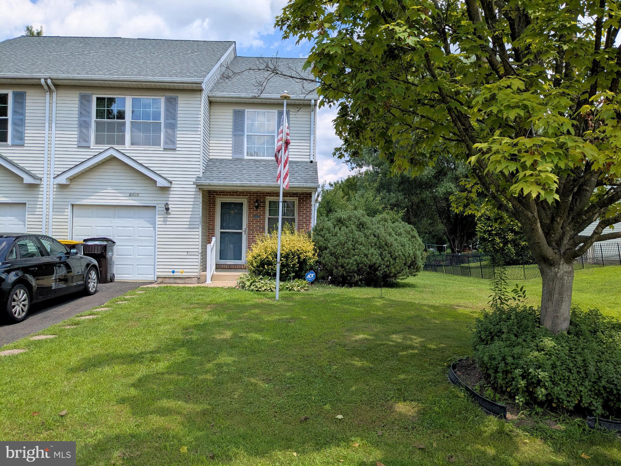 6176 MOUNTAIN LAUREL COURT